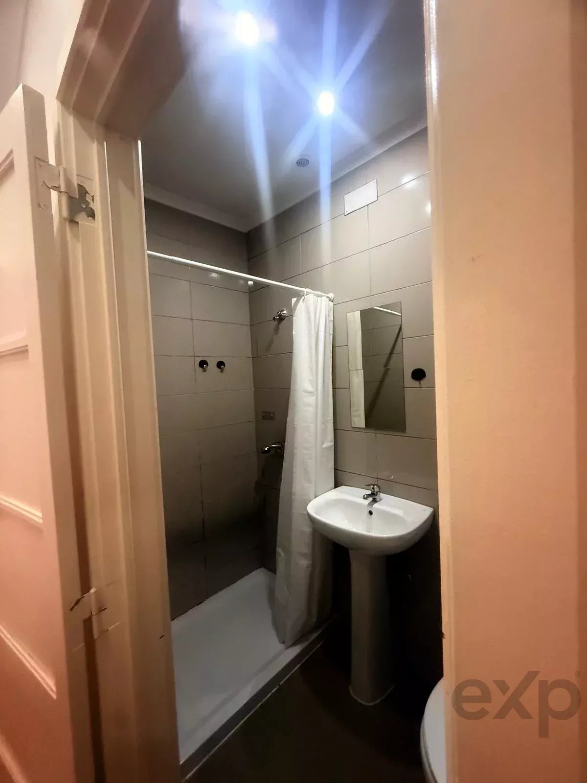 T4 Excellence in the Alvalade District – Premium Location and High Appreciation Potential 86752531 image 19