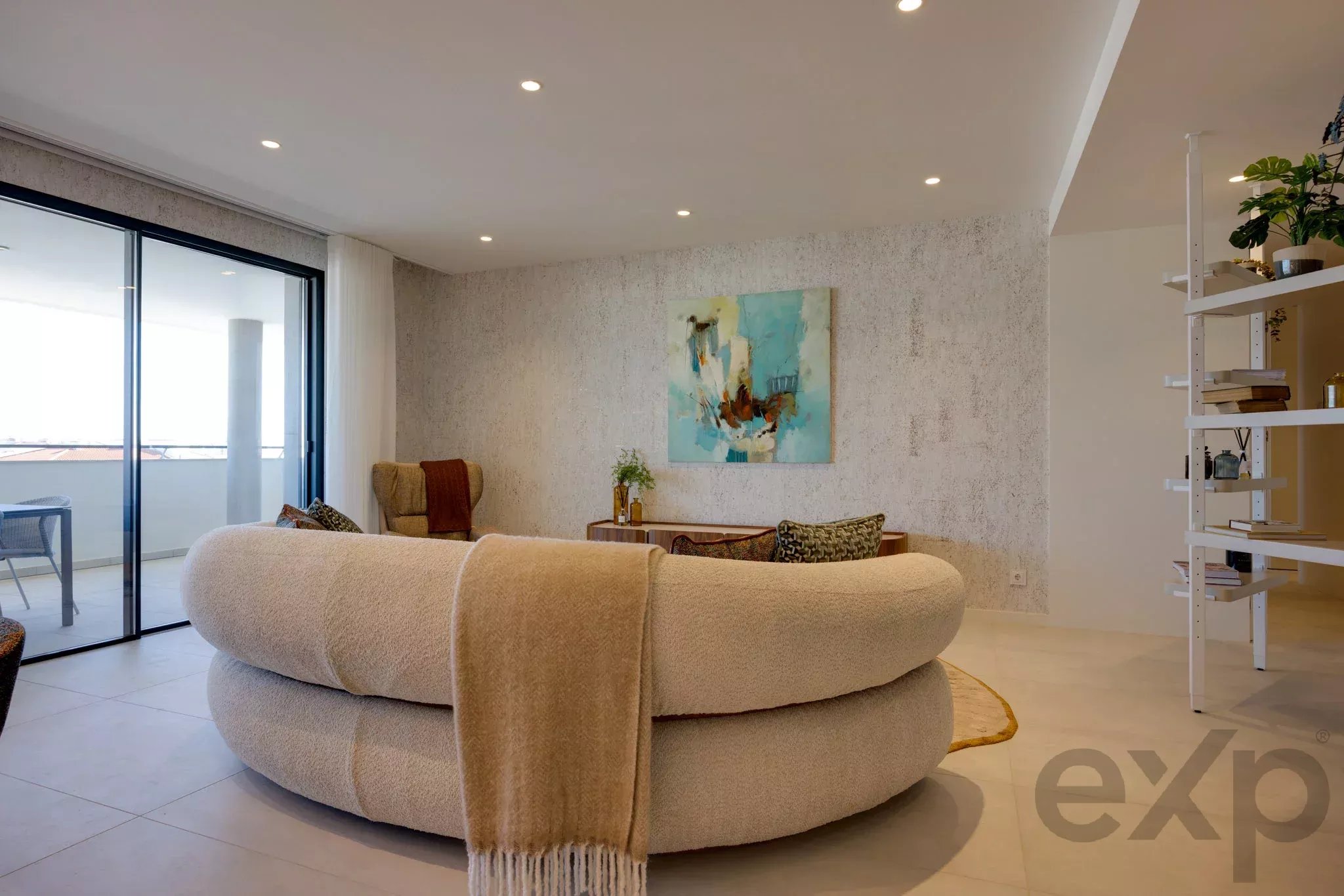 Luxury Smart 2‑Bedroom Apartment for Effortless Living in the Heart of Lagos 86774564 image 8