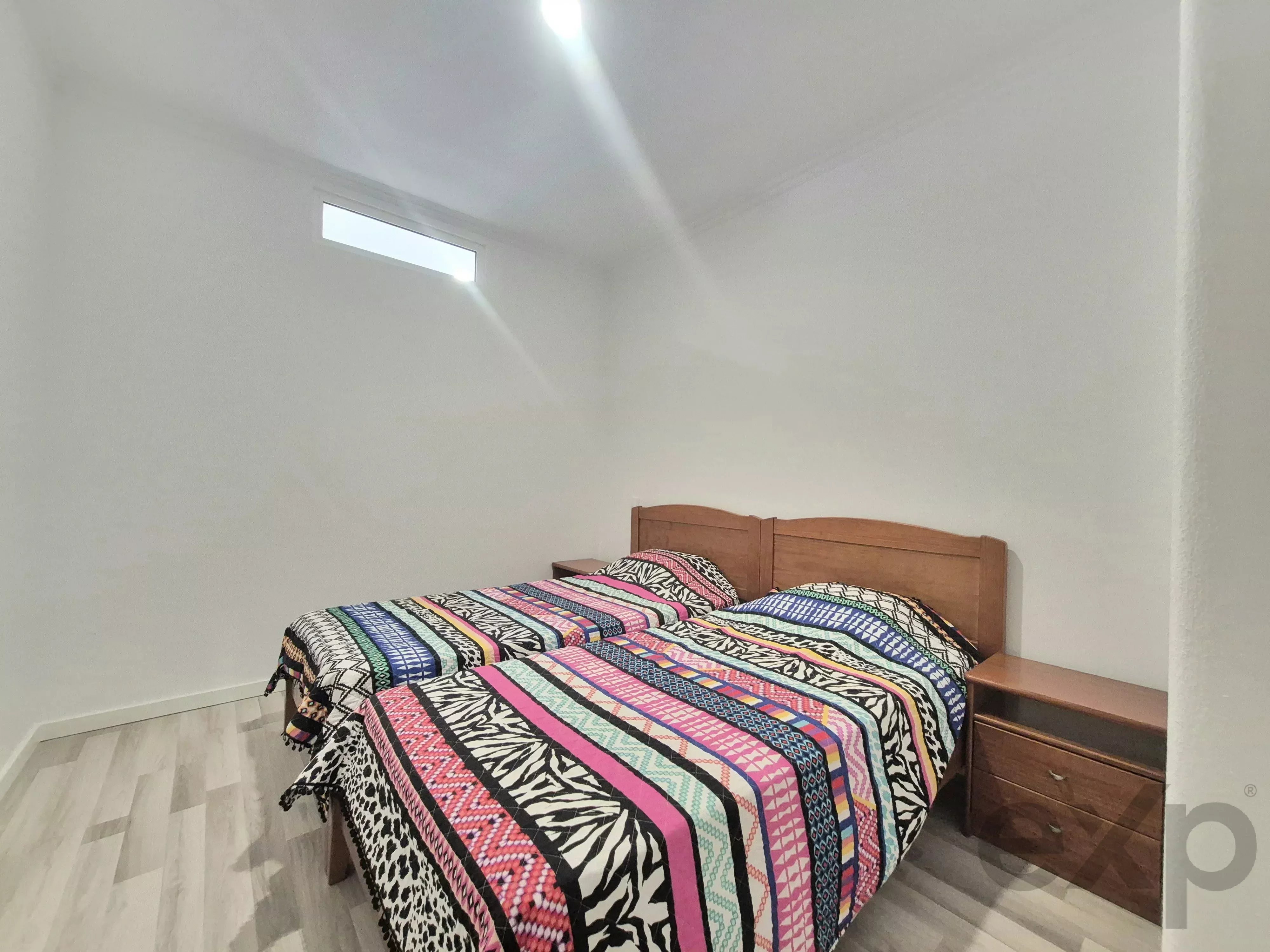 Grande Apartamento T0+1 renovado, mobilado. 86779072 image 12