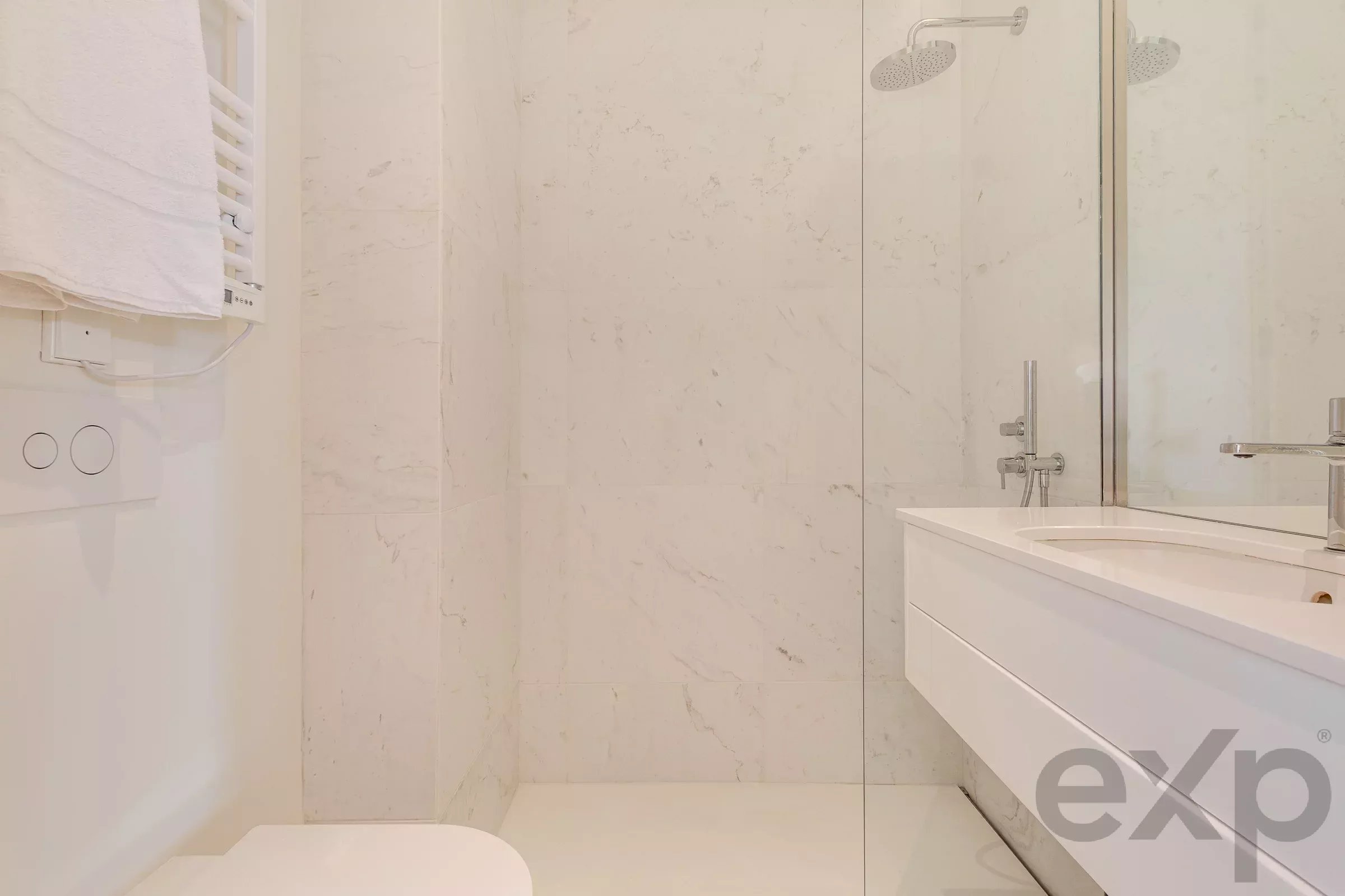 T2 Duplex, Two Suites, Two Living Rooms, Premium Condominium, Swimming Pool, Gym 86806328 image 14
