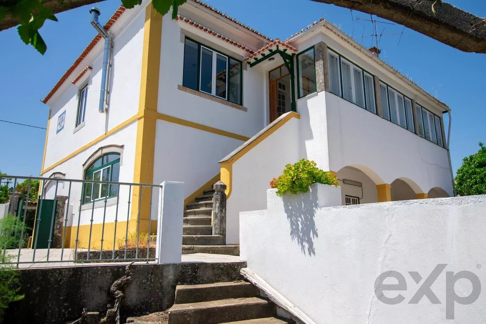 Descubra o Seu Refúgio em Pedra no Coração de Portugal