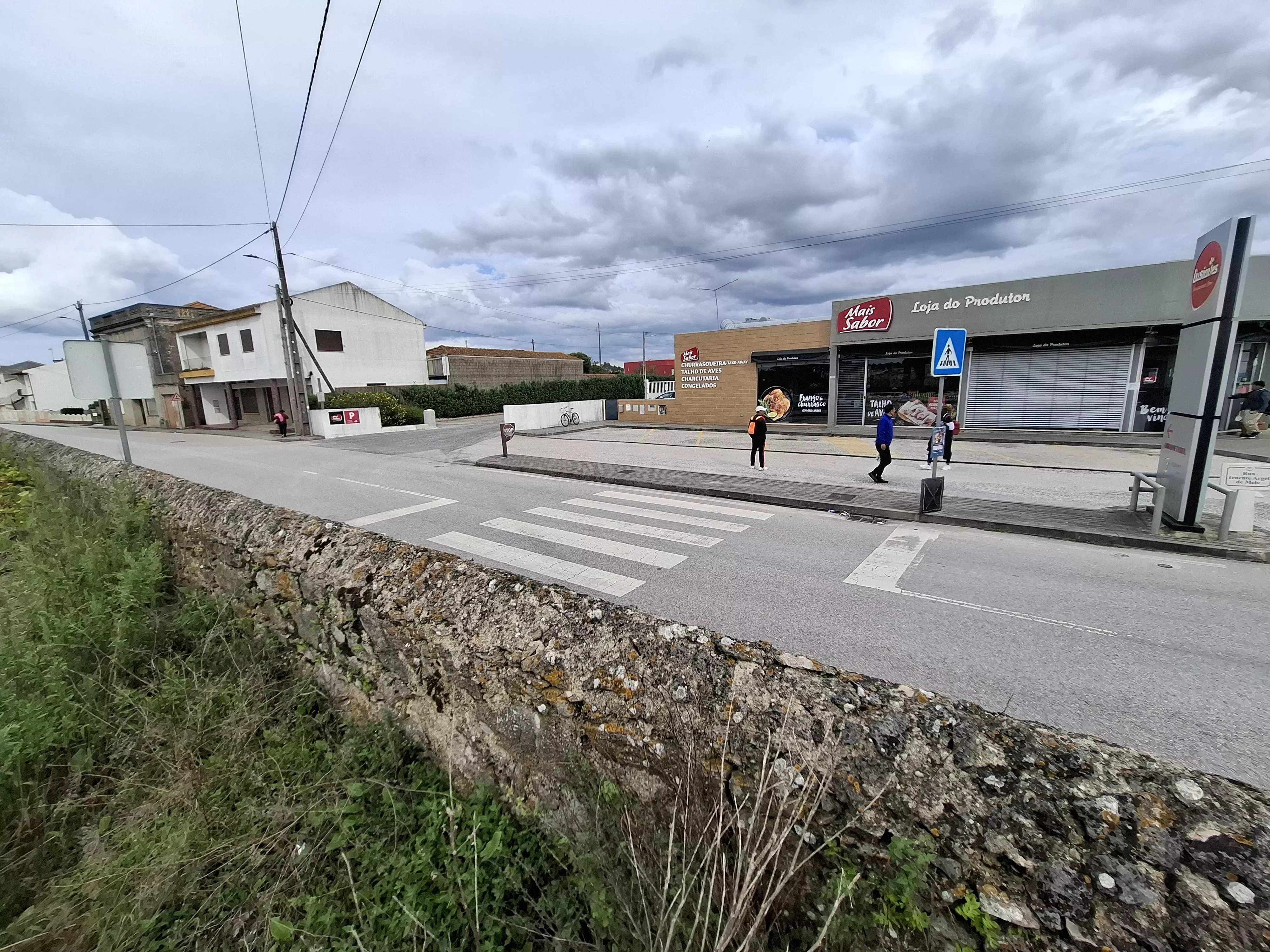 Terreno à venda em Marinha das Ondas, 8300 m²