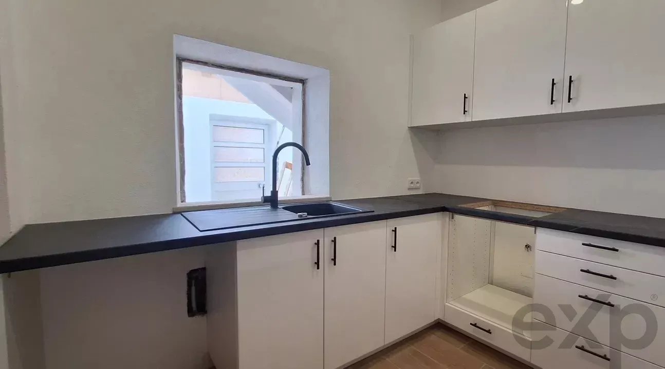 Moradia em Banda em Santa Luzia