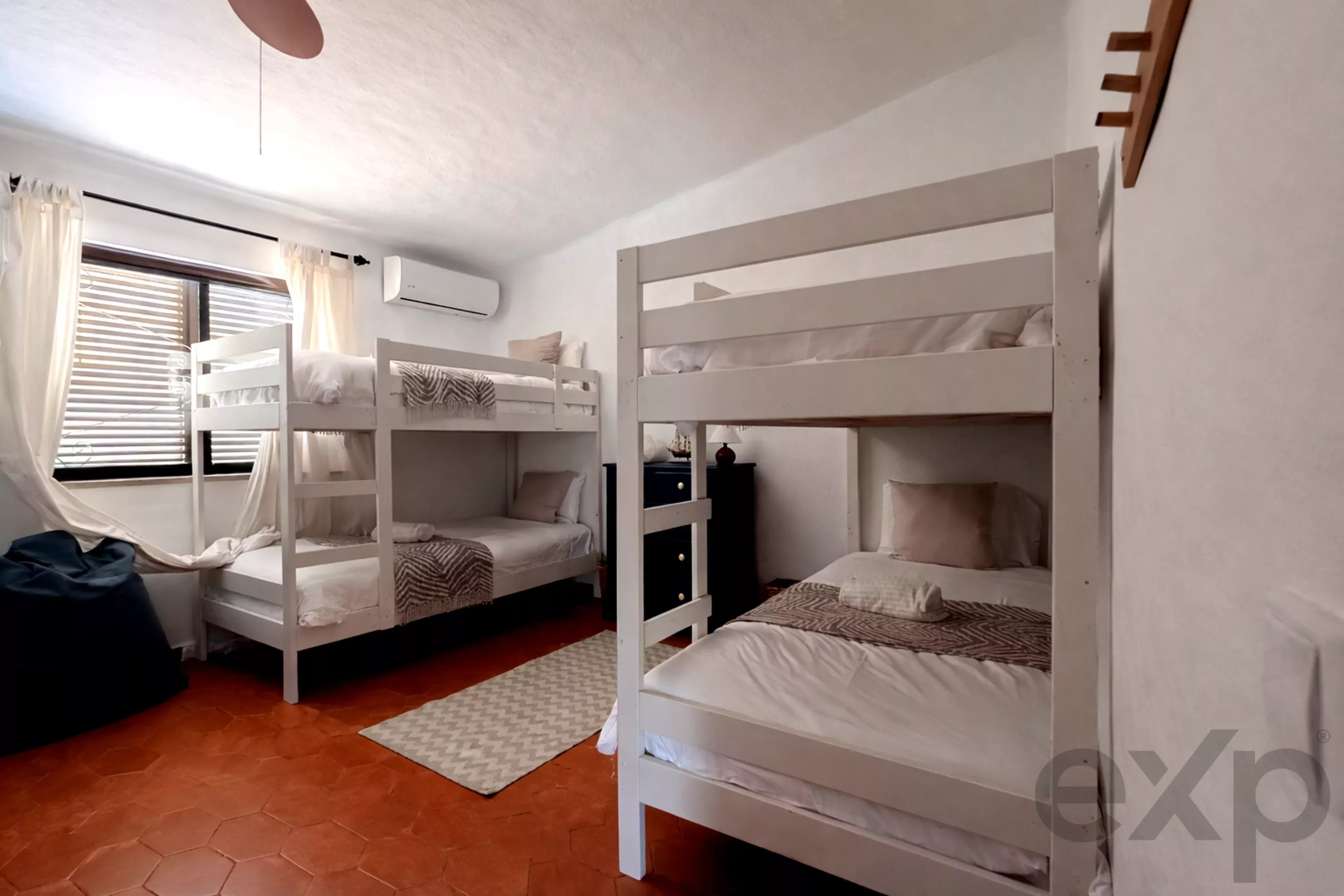 T4 House, Your Algarve Retreat 86841709 image 19