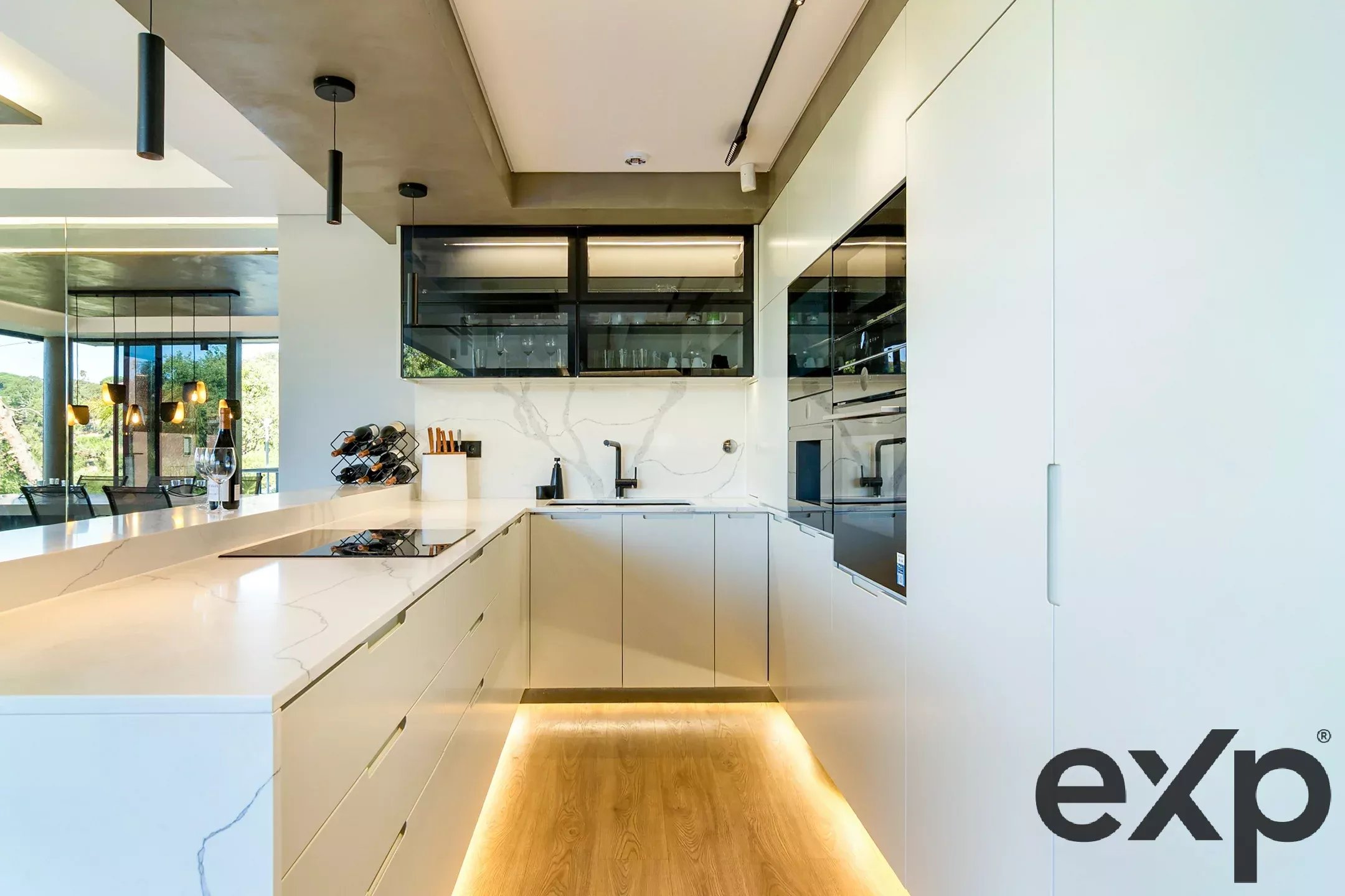 Luxury Unique Home in the Estoril Gulf, T3 Suites with Private Resort 86843974 image 14