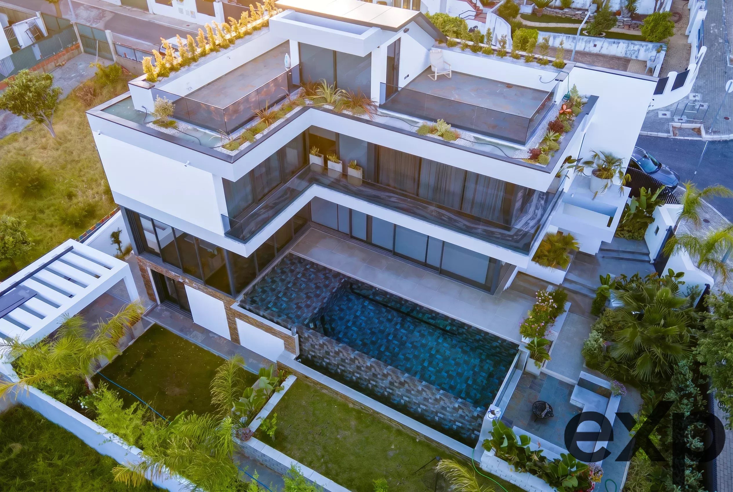 Luxury Unique Home in the Estoril Gulf, T3 Suites with Private Resort 86843974 image 8