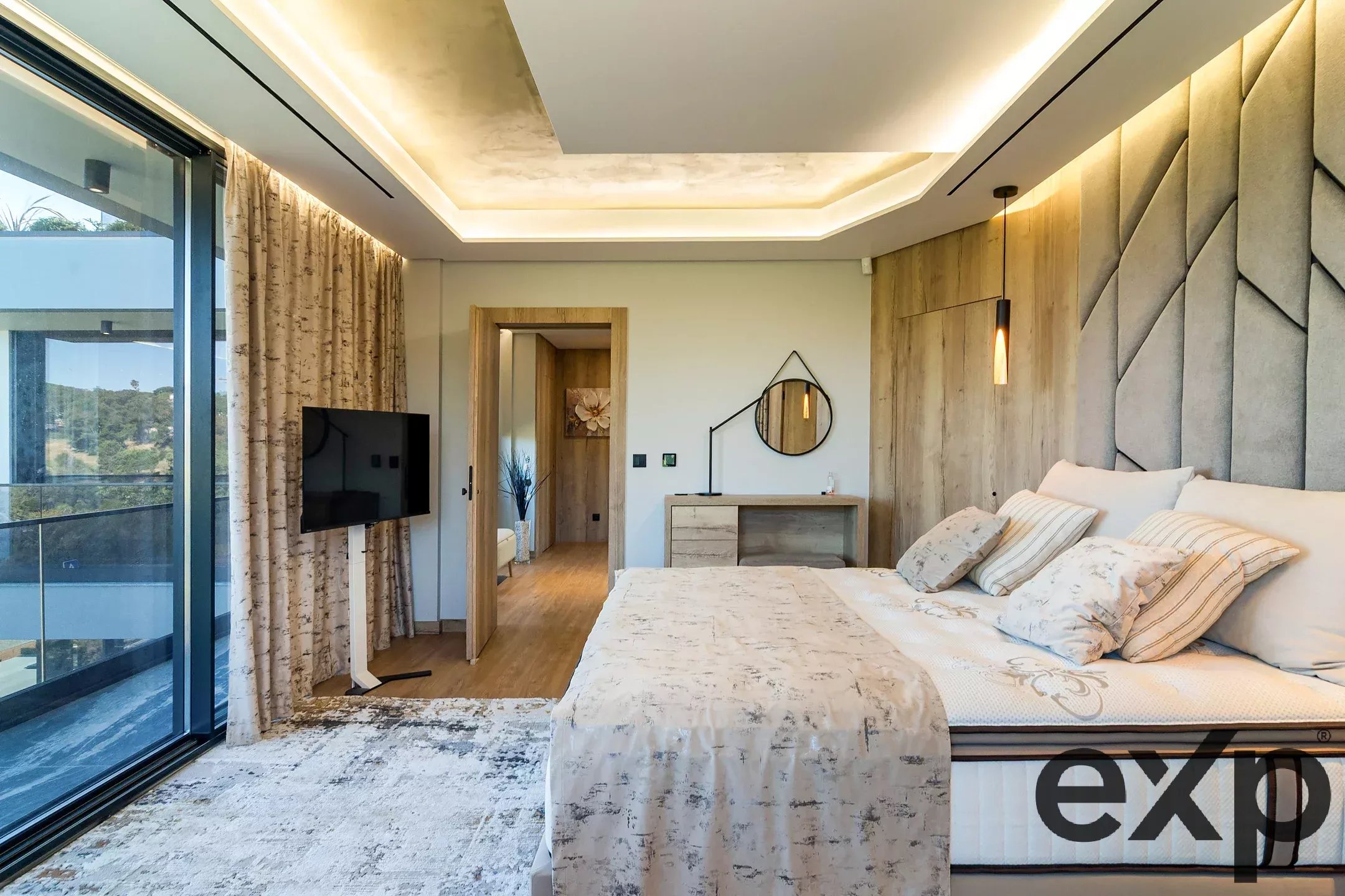 Luxury Unique Home in the Estoril Gulf, T3 Suites with Private Resort 86843974 image 28