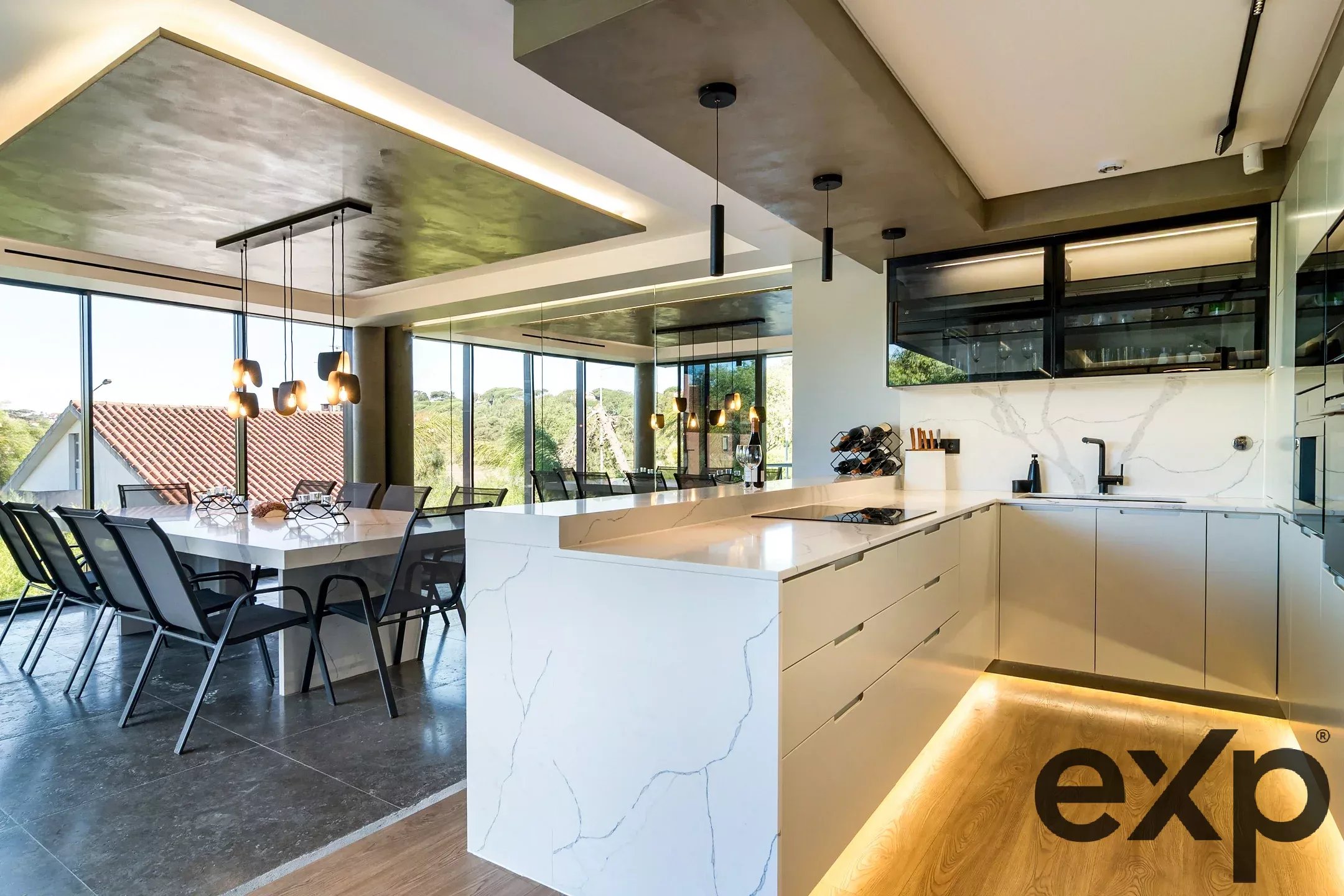 Luxury Unique Home in the Estoril Gulf, T3 Suites with Private Resort 86843974 image 13