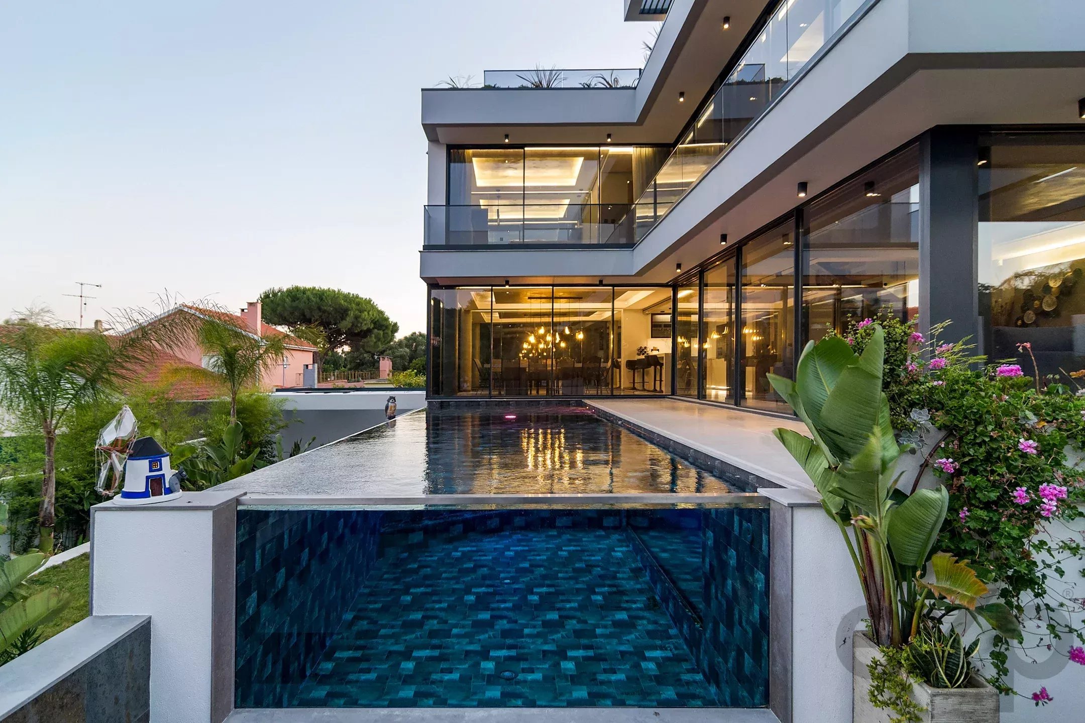 Luxury Unique Home in the Estoril Gulf, T3 Suites with Private Resort 86843974 image 44
