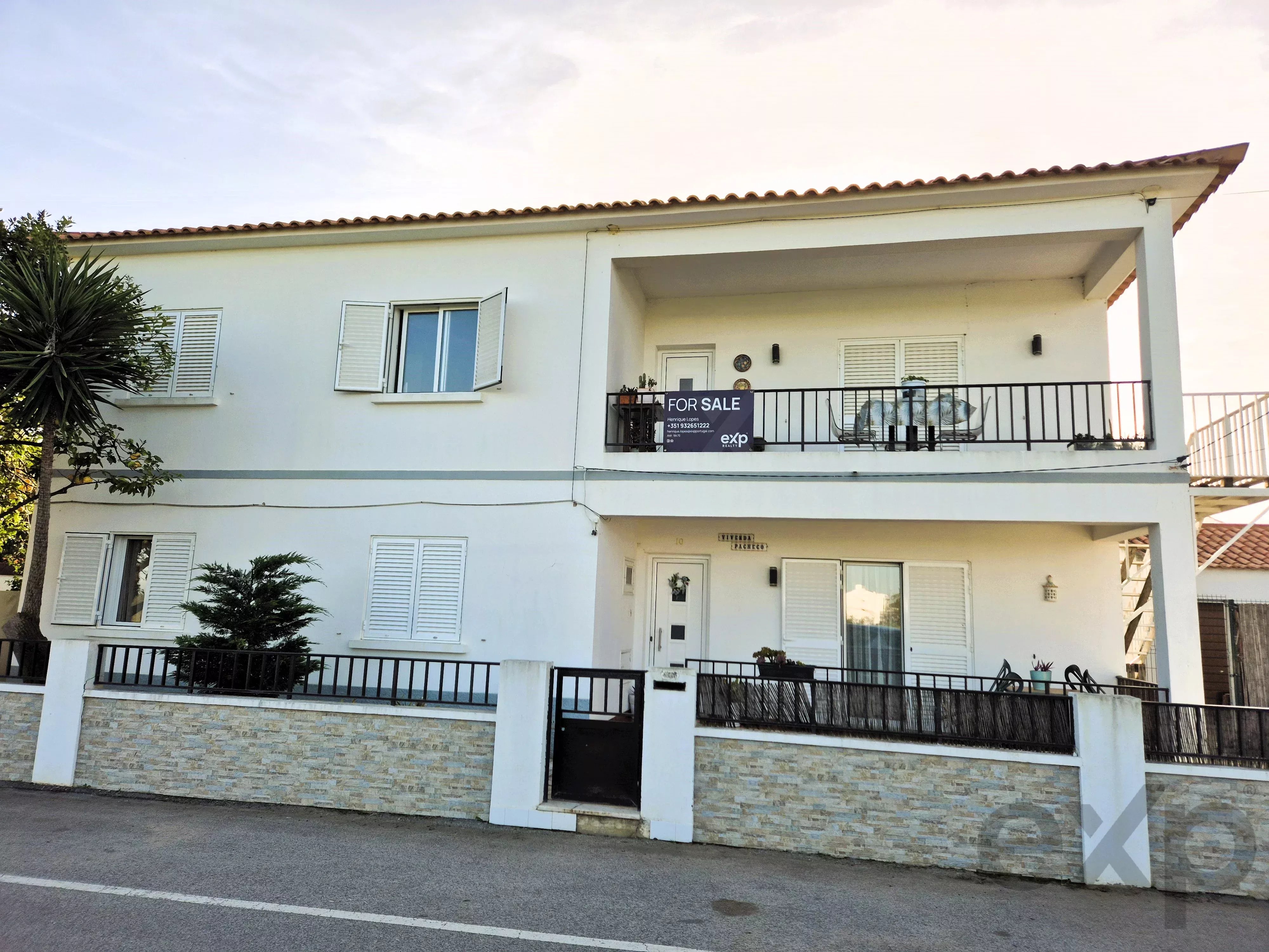 Moradia Espaçosa de 5 Assoalhadas em Luz de Tavira