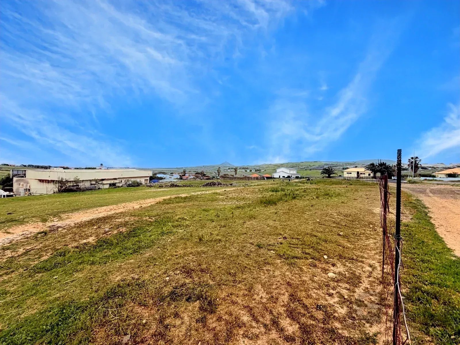 Terreno 6.540 m² no Porto Santo | Projeto até 14 Moradias ou Villa de Luxo