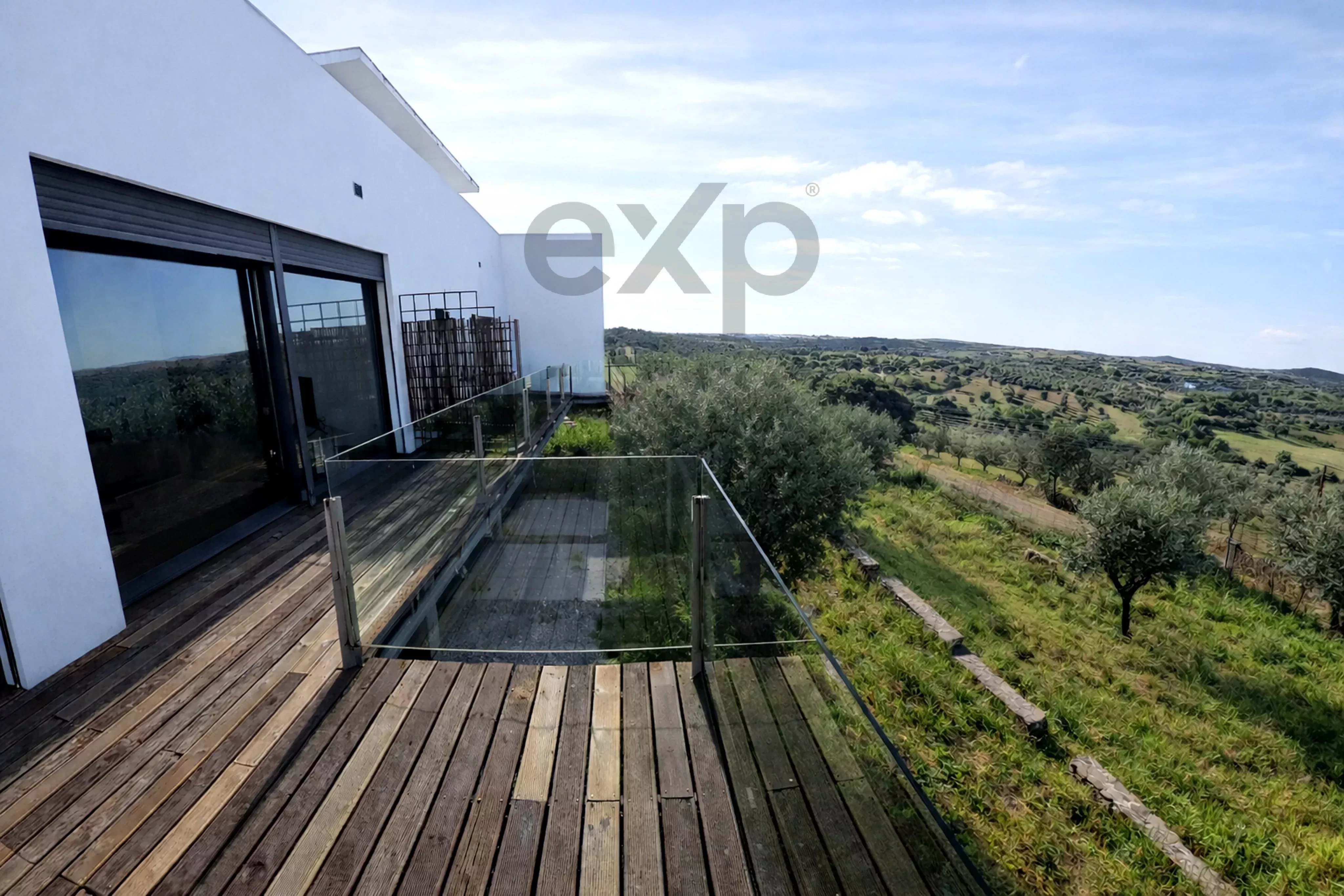 T5 residence – two independent dwellings, swimming pool, plot of 2,565 m² and local accommodation licence 86873882 image 17