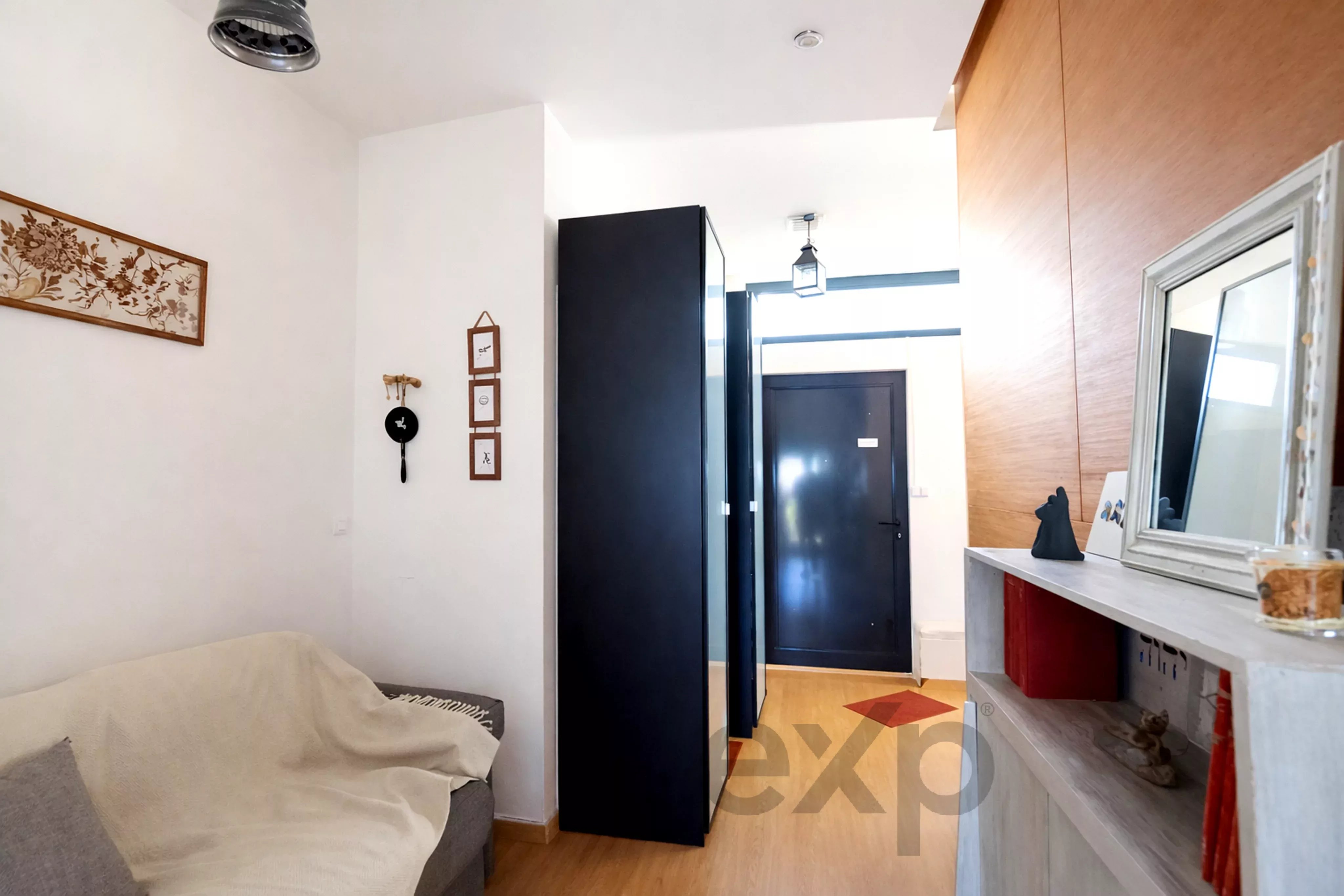 T5 residence – two independent dwellings, swimming pool, plot of 2,565 m² and local accommodation licence 86873882 image 8