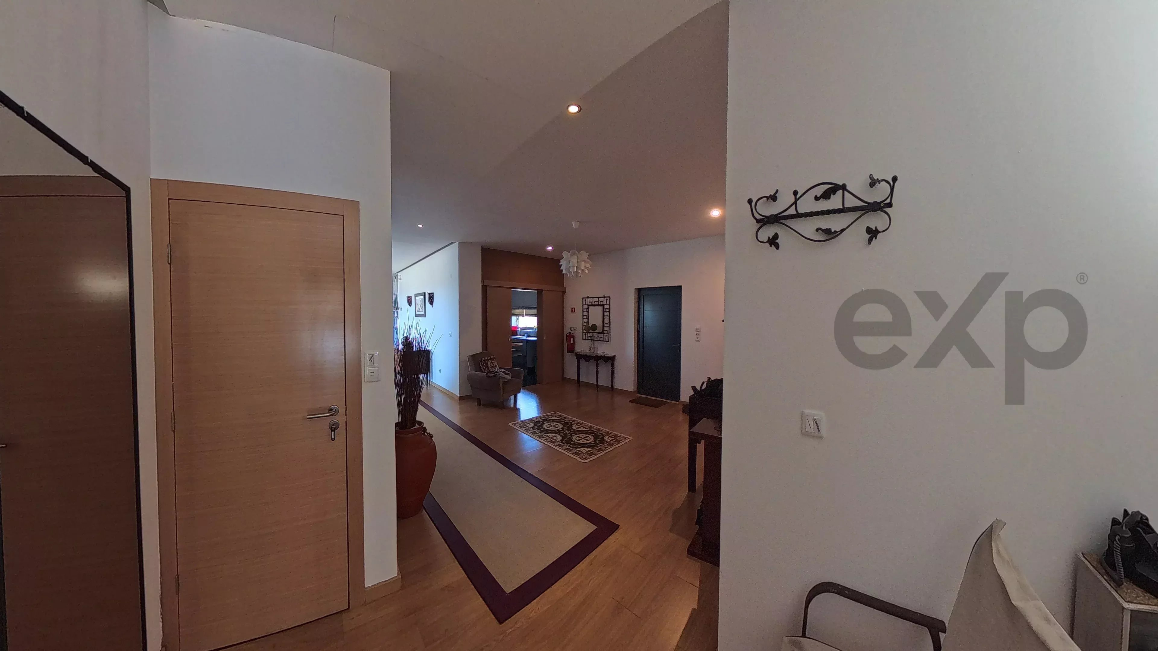 T5 residence – two independent dwellings, swimming pool, plot of 2,565 m² and local accommodation licence 86873882 image 21