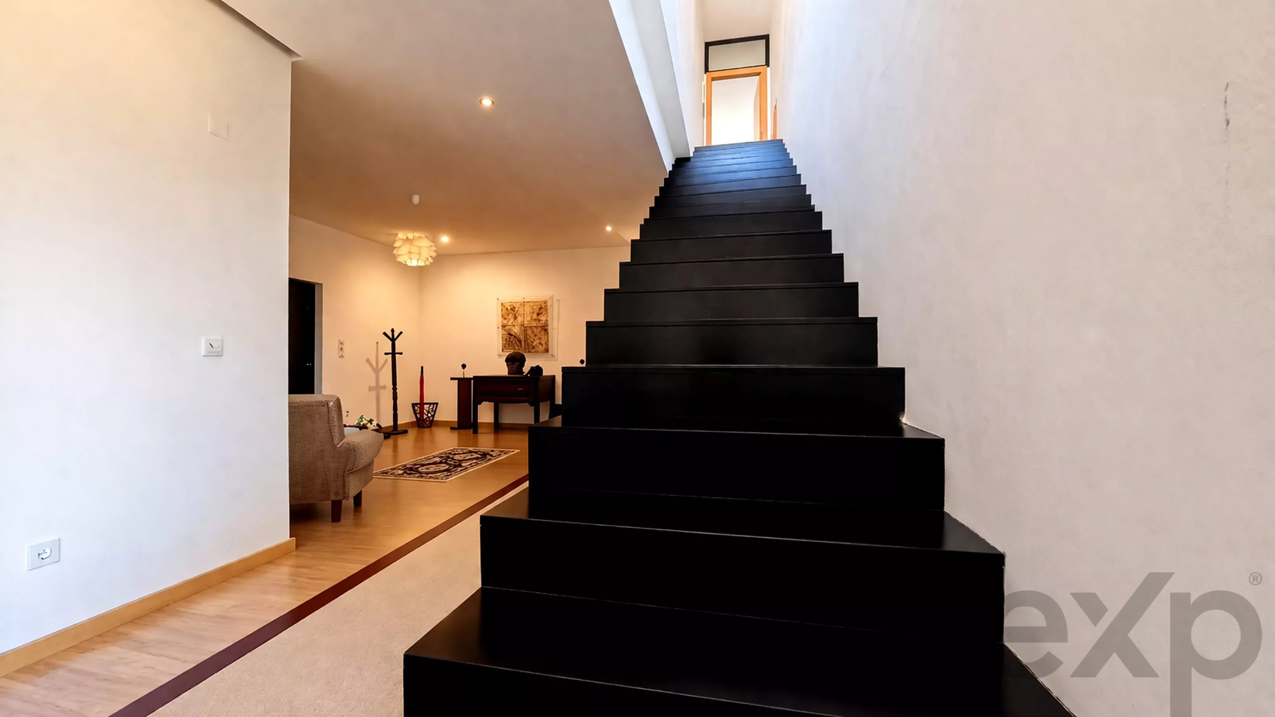 T5 residence – two independent dwellings, swimming pool, plot of 2,565 m² and local accommodation licence 86873882 image 43