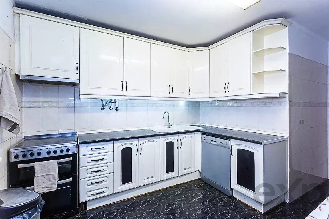 Apartment T2 in Olhão with balcony and covered terrace, excellent location 86879591 image 12