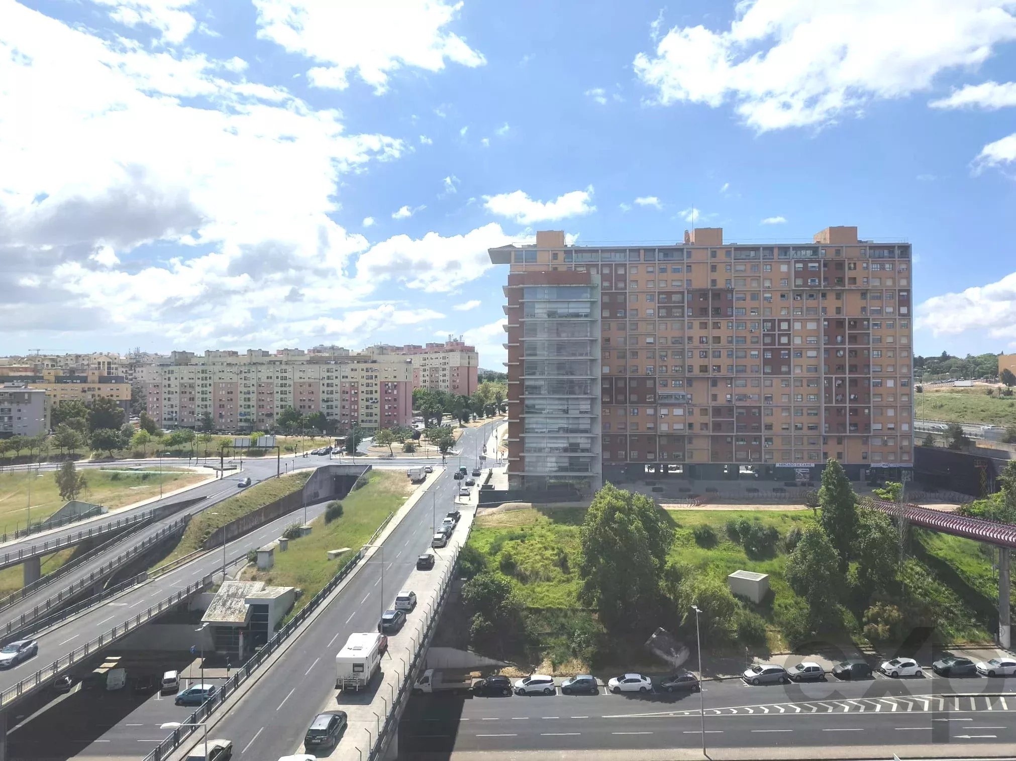Spacious office with dedicated parking spaces 86883564 image 32