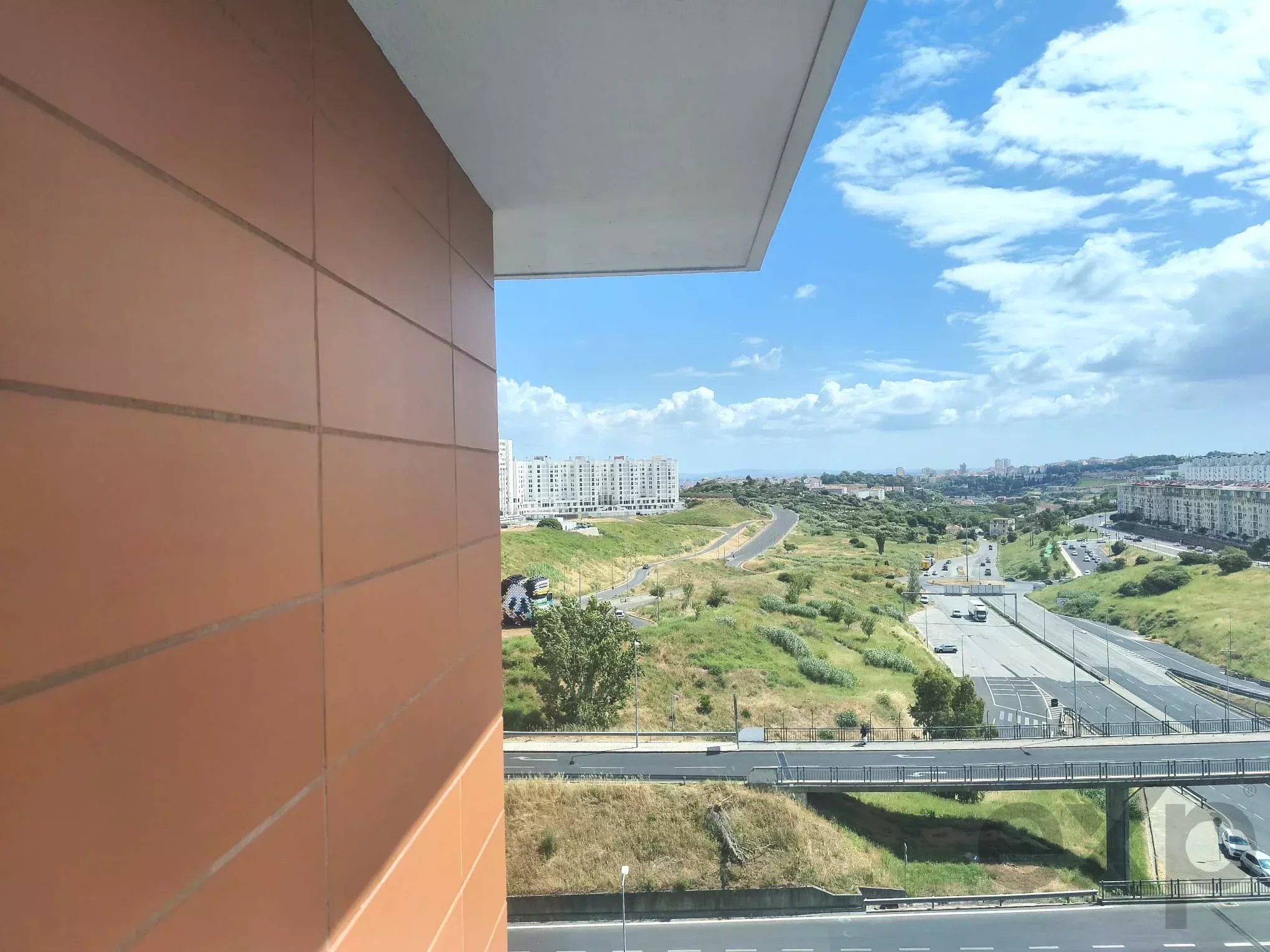 Spacious office with dedicated parking spaces 86883564 image 27