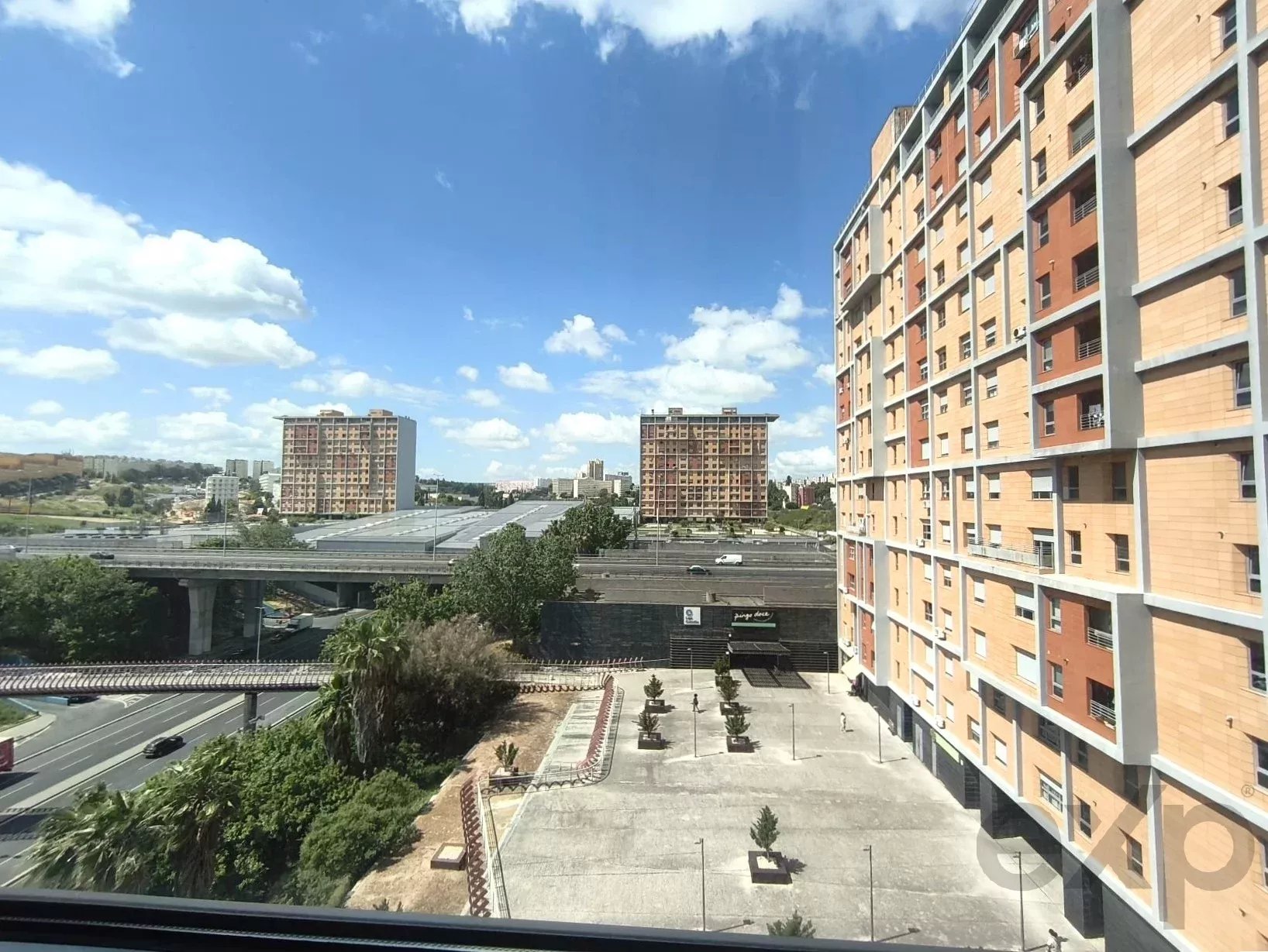 Spacious office with dedicated parking spaces 86883564 image 28