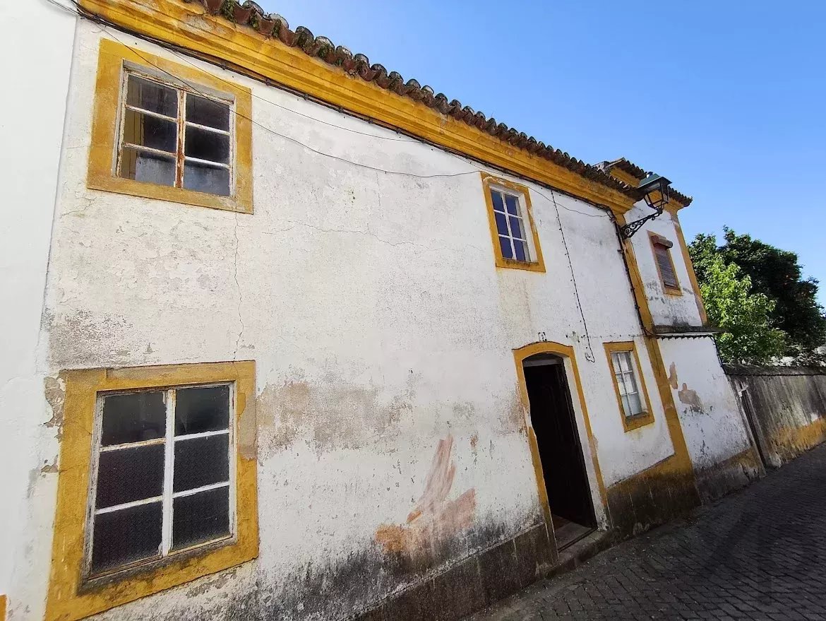 Residential House for sale in Crato e Mártires, Flor da Rosa e Vale do Peso, Rua do Bispeiro no3, 7430- Crato e Mártires, Flor da Rosa e Vale do Peso, 114 m²