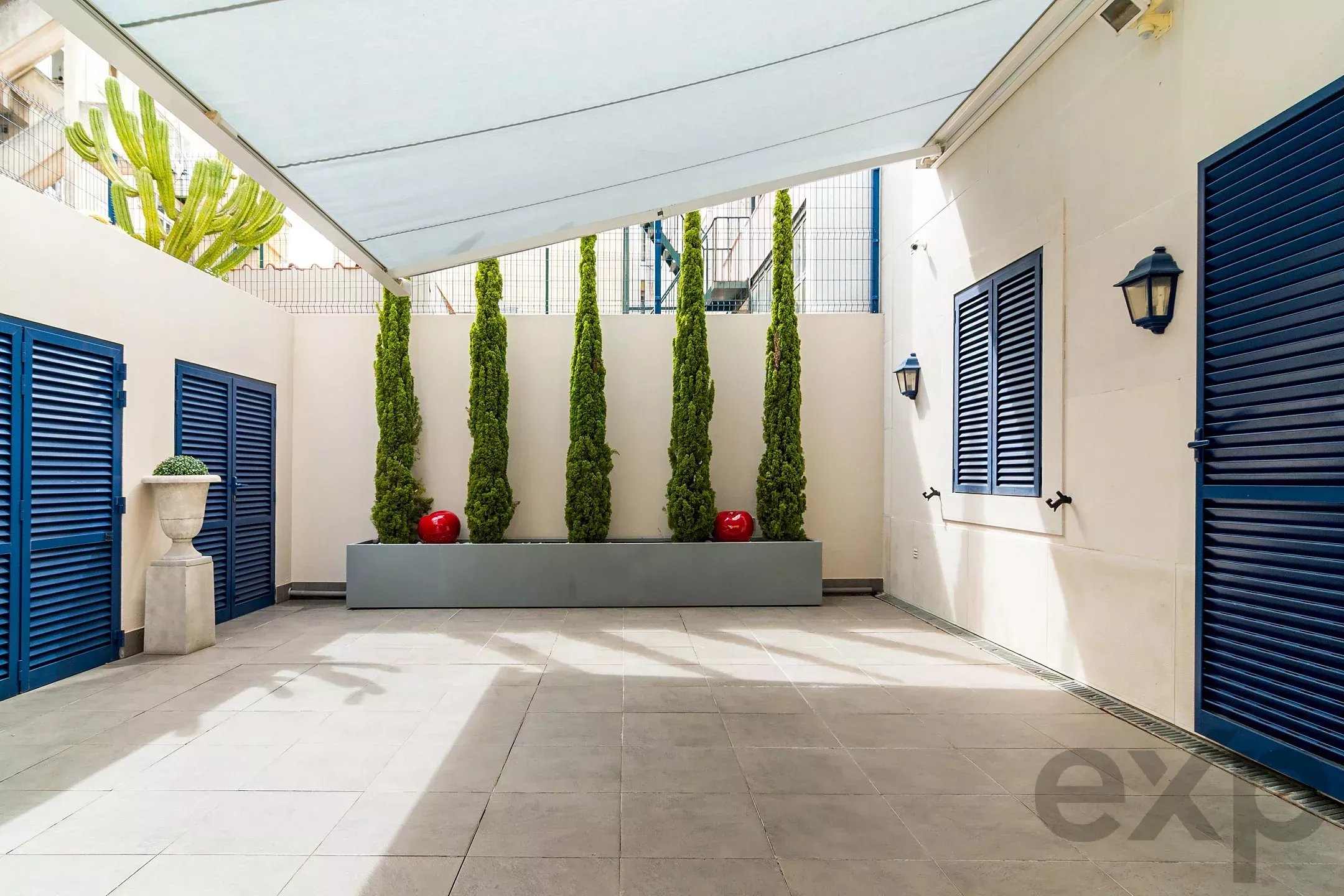 The epitome of luxury and security in the heart of Lisbon 86892654 image 1