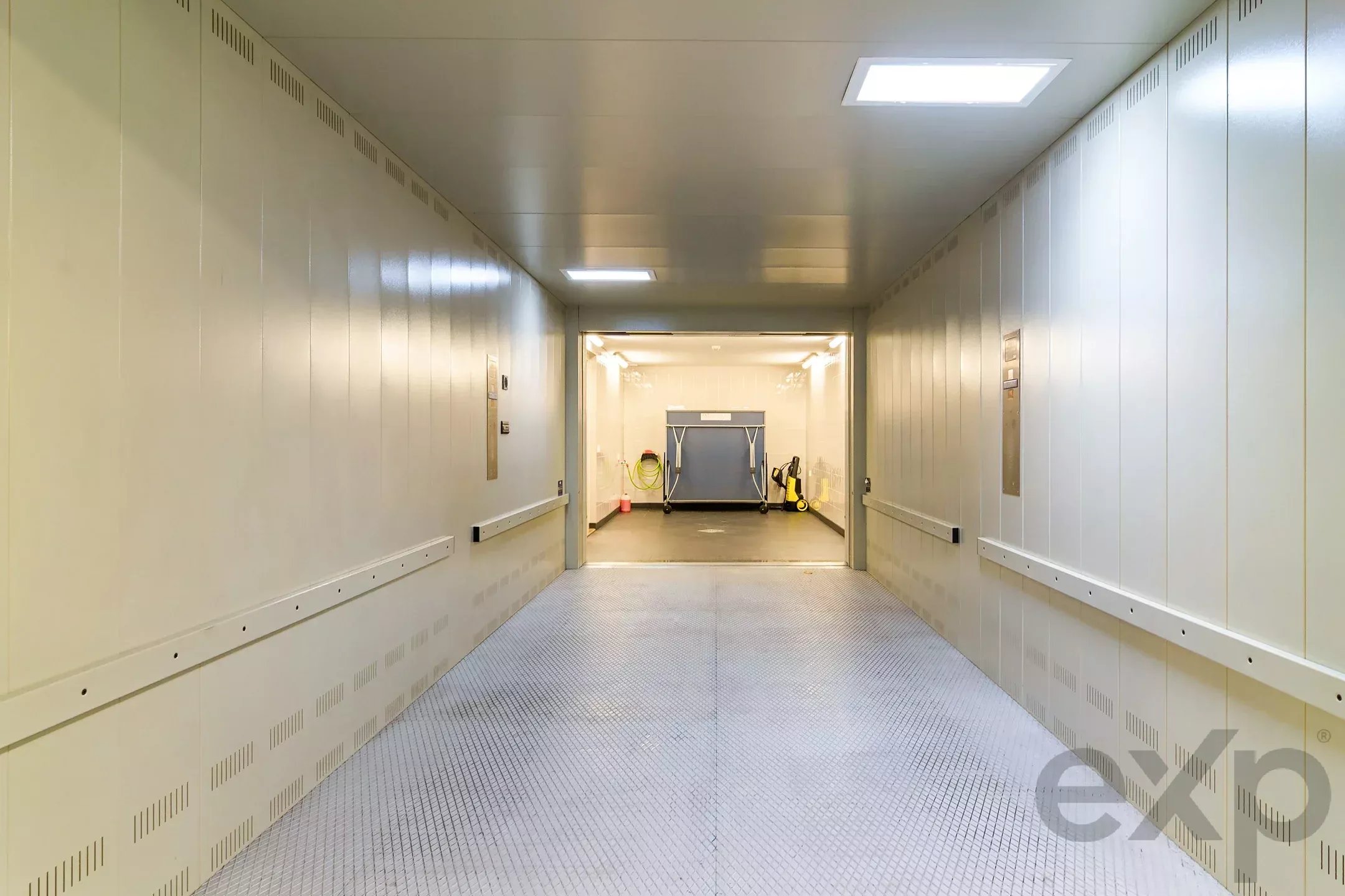 The epitome of luxury and security in the heart of Lisbon 86892654 image 22