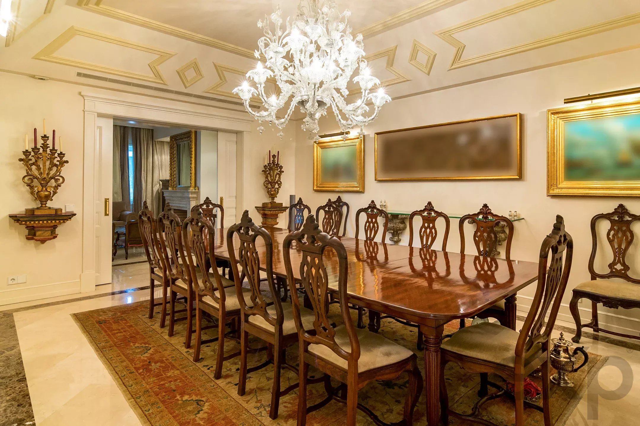 The epitome of luxury and security in the heart of Lisbon 86892654 image 9