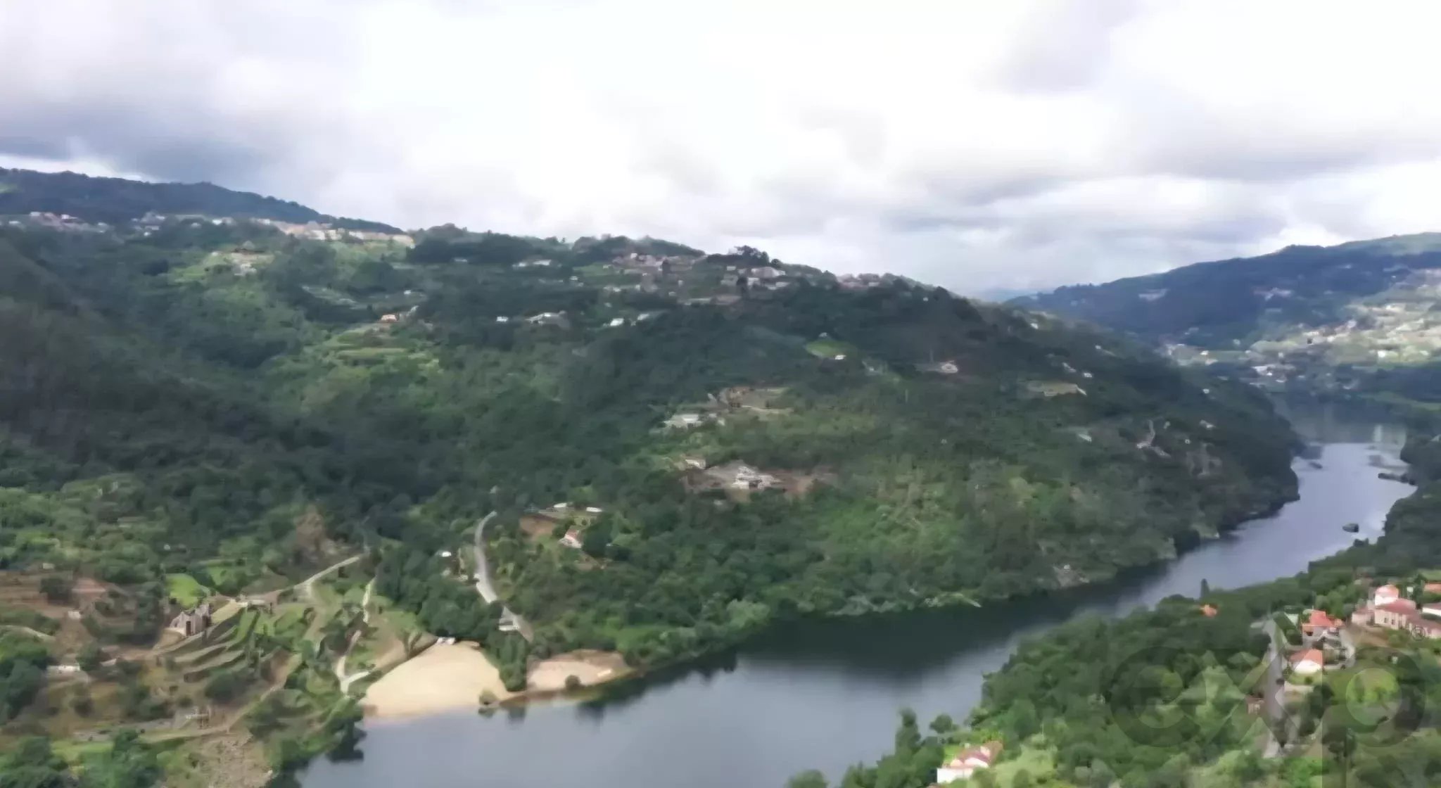 Terreno à venda em Penha Longa e Paços de Gaiolo, 3468 m²