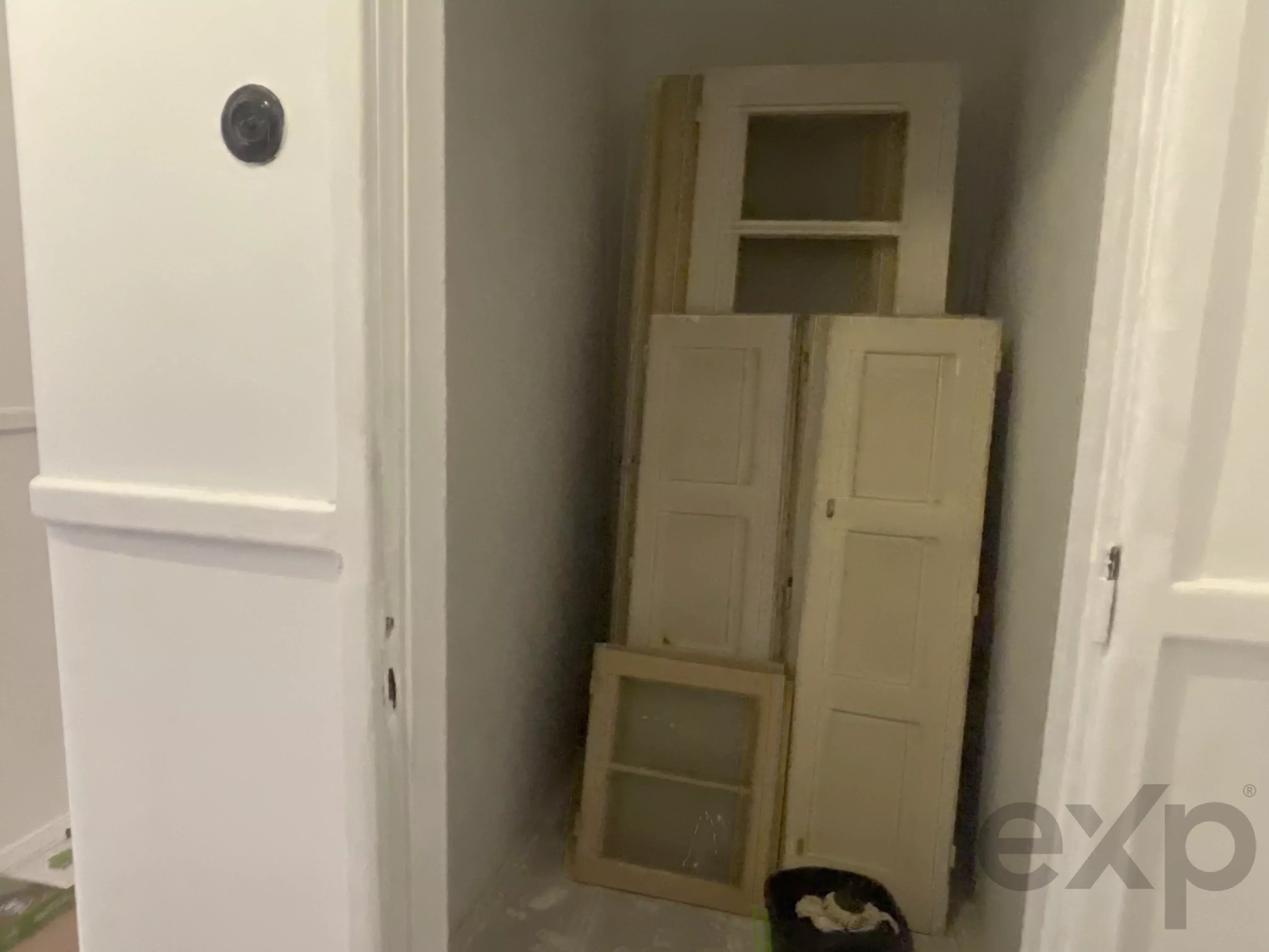 T3 com charme e logradouro Para Remodelar – Lisboa 86916807 image 35