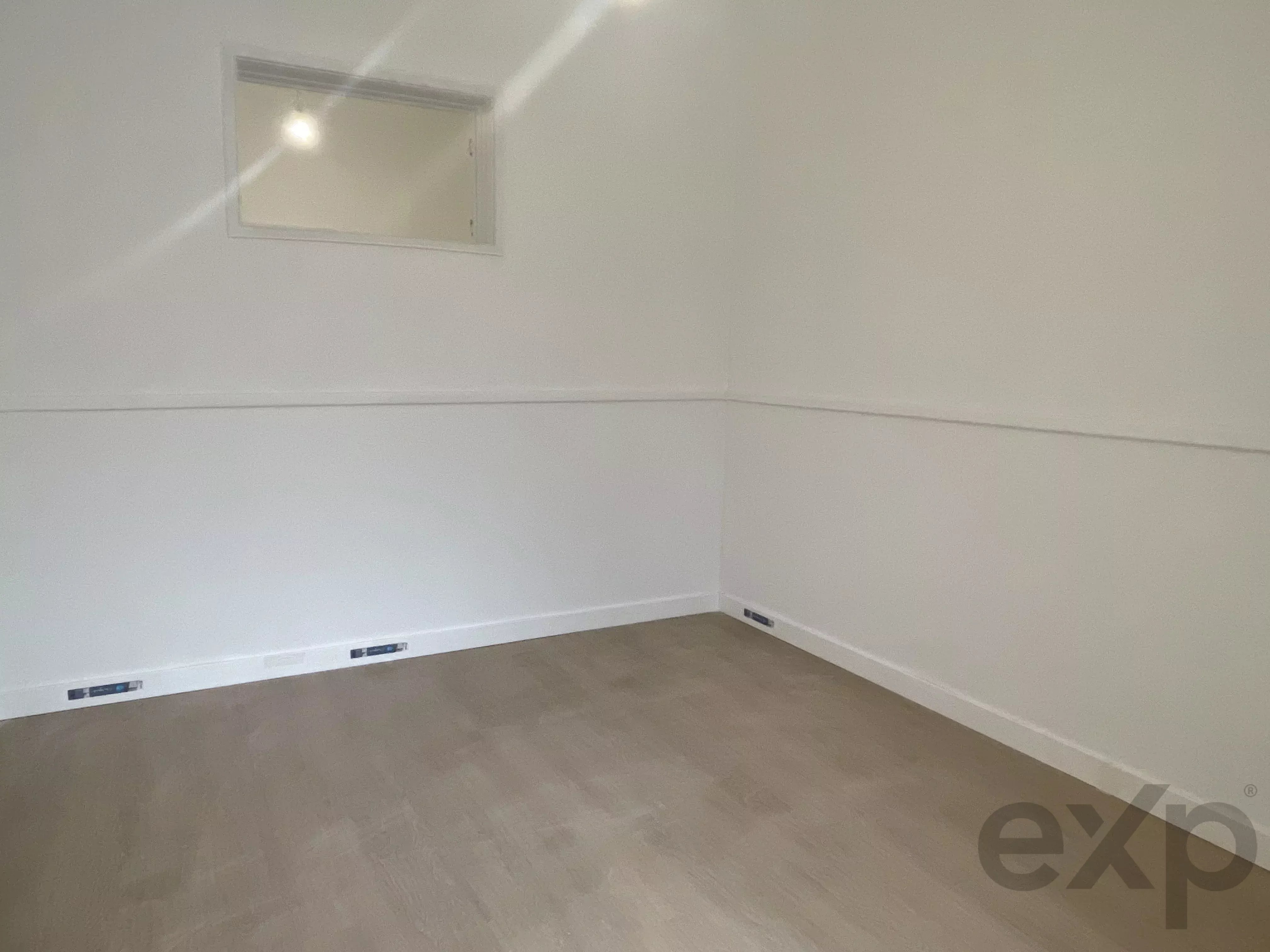 T3 com charme e logradouro Para Remodelar – Lisboa 86916807 image 32