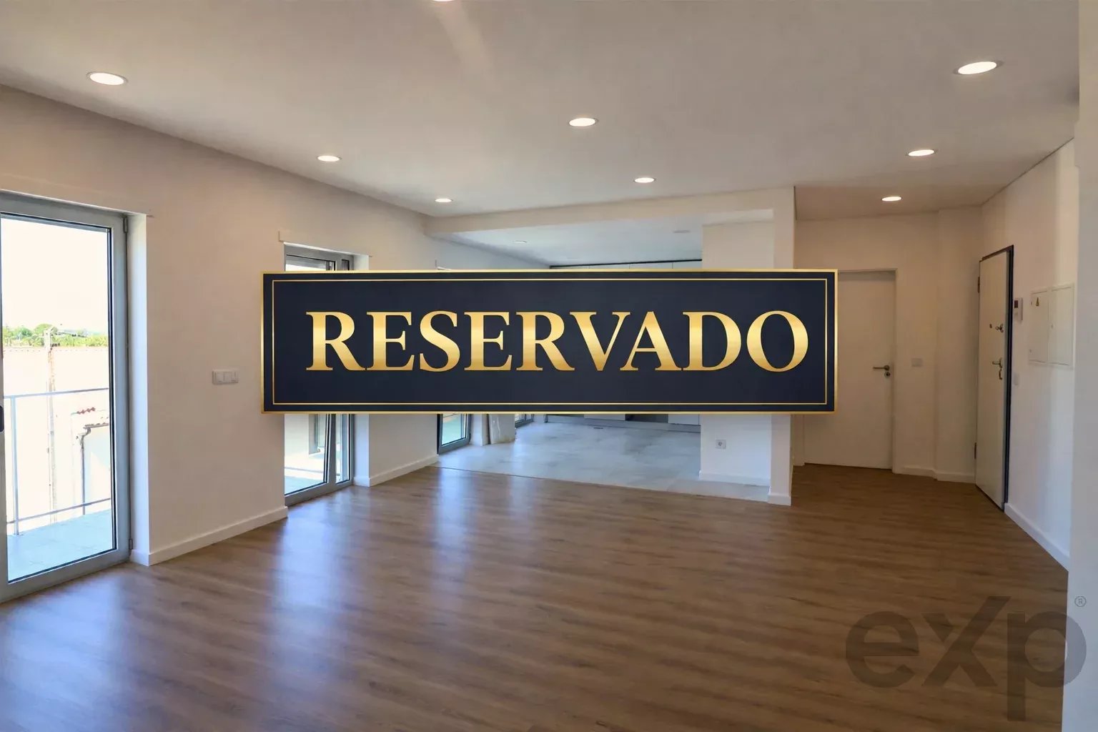 Moderno Apartamento T1 com Varanda em Carregal do Sal