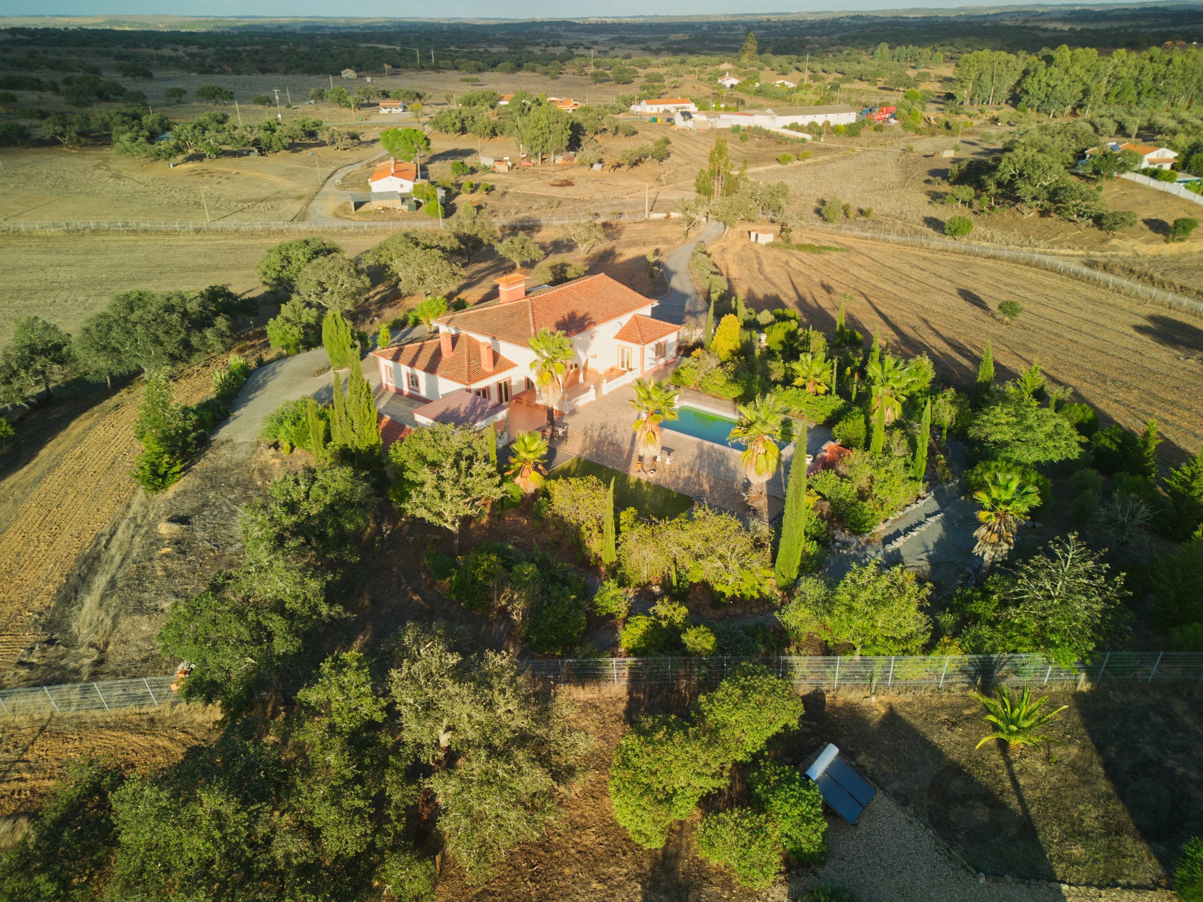 A private oasis in the Alentejo spanning over 5 hectares – a T3 plus one villa with pool, Ourique 86933567 image 1