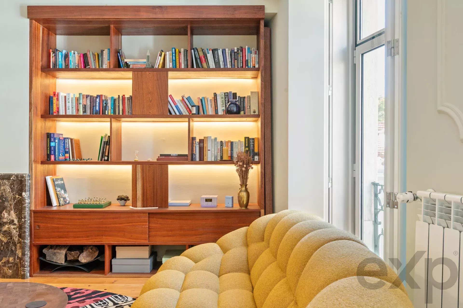 Elegant Two‑Bedroom + One‑Bathroom Penthouse in Central Lisbon 86935832 image 25
