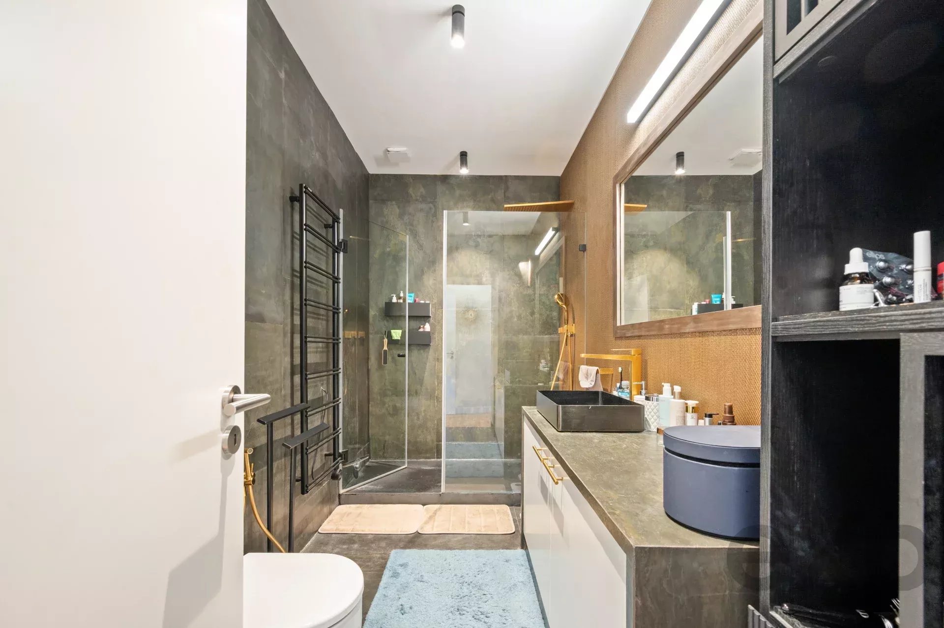 Elegant Two‑Bedroom + One‑Bathroom Penthouse in Central Lisbon 86935832 image 52