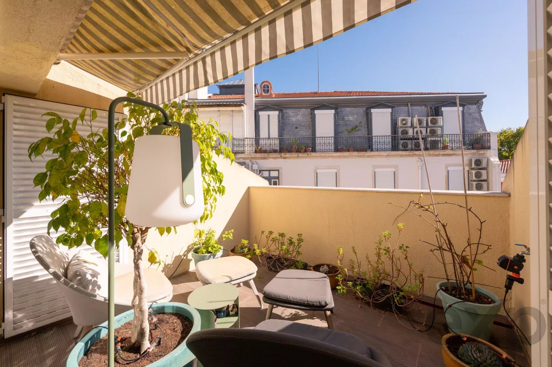Elegant Two‑Bedroom + One‑Bathroom Penthouse in Central Lisbon 86935832 image 53