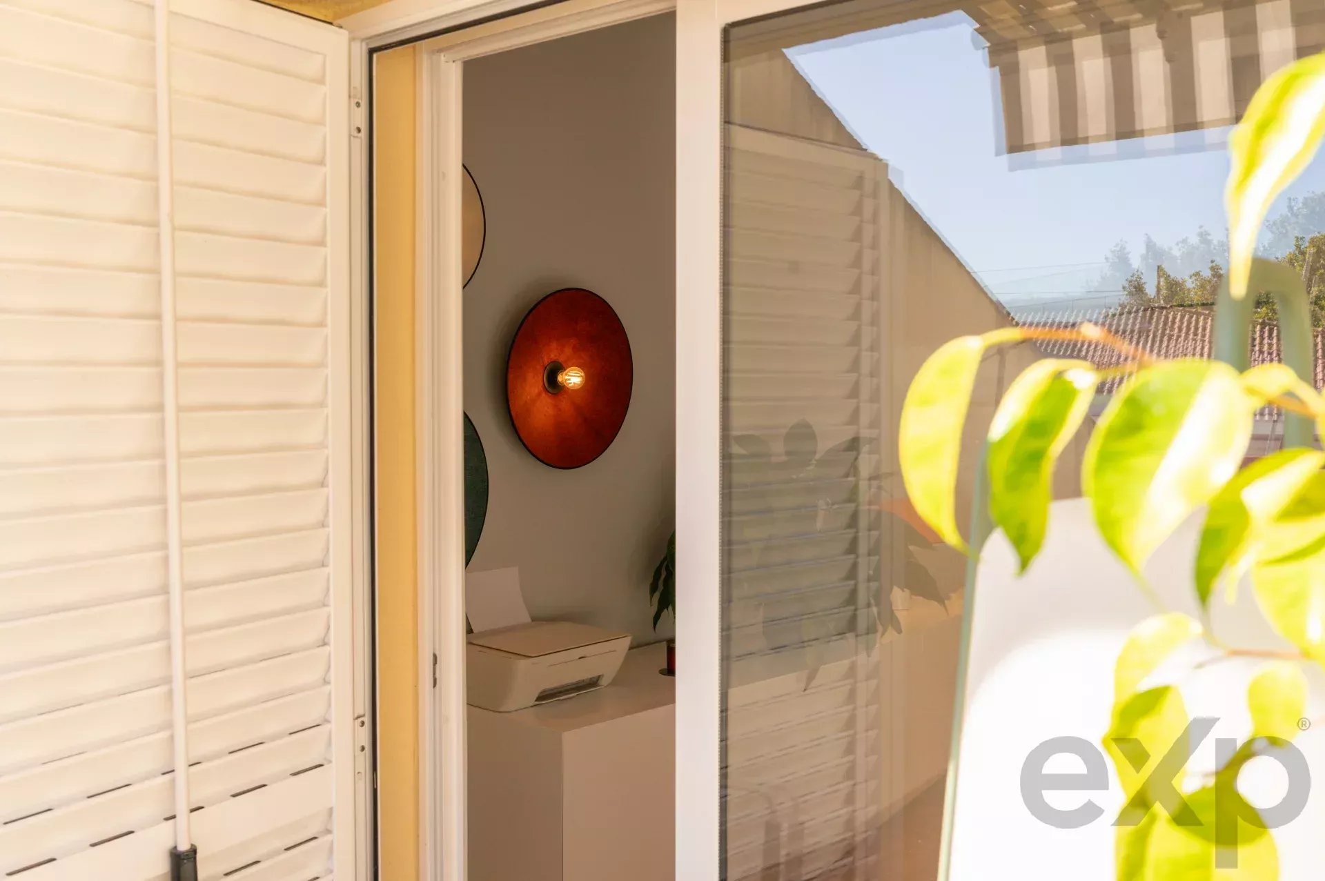 Elegant Two‑Bedroom + One‑Bathroom Penthouse in Central Lisbon 86935832 image 56
