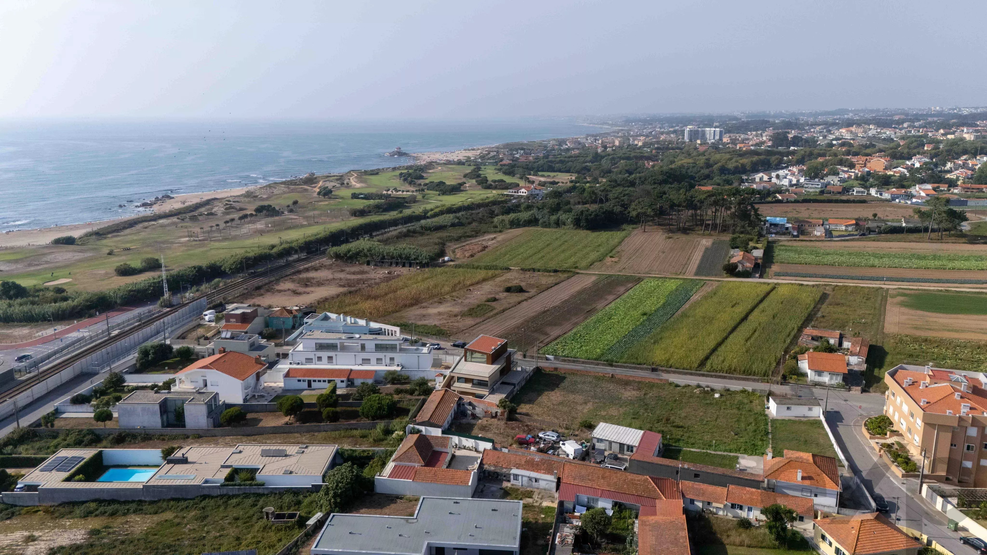 Residential House for sale in Arcozelo, 216 m²