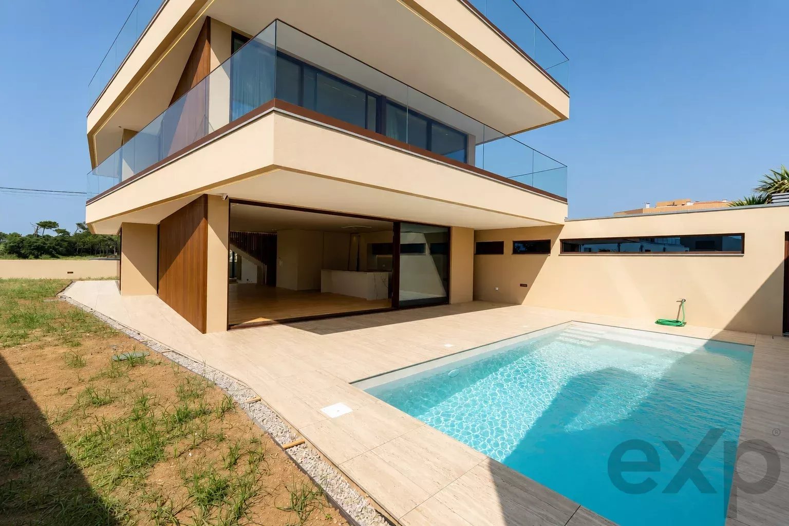 Residential House for sale in Arcozelo, 216 m²