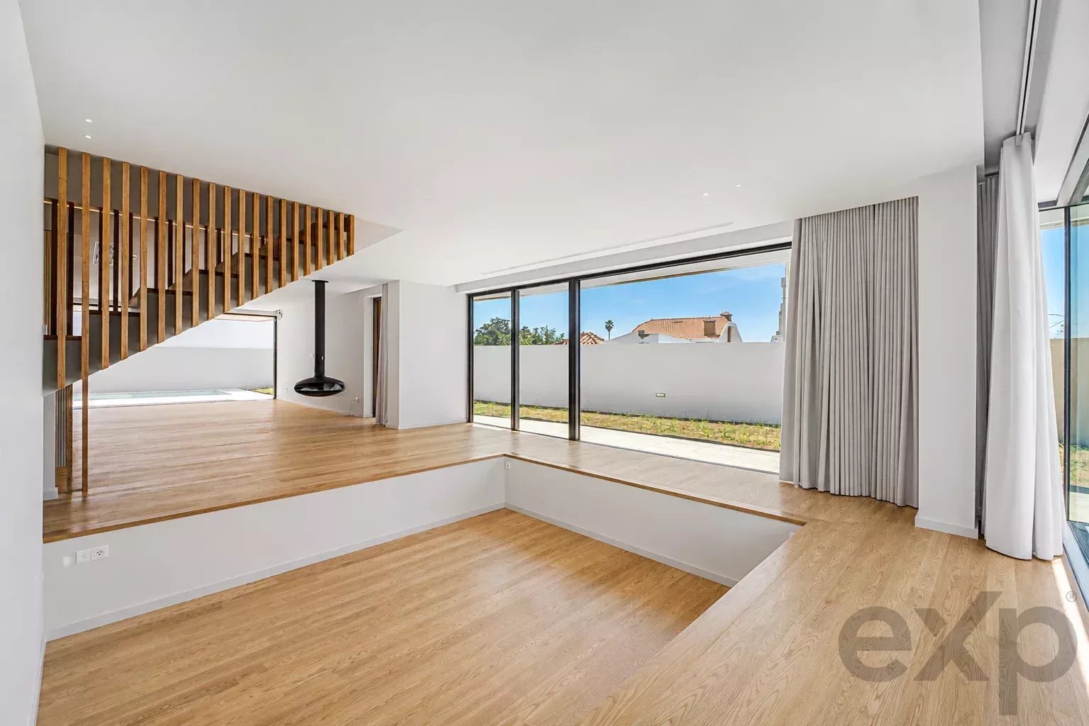 Residential House for sale in Arcozelo, 216 m²