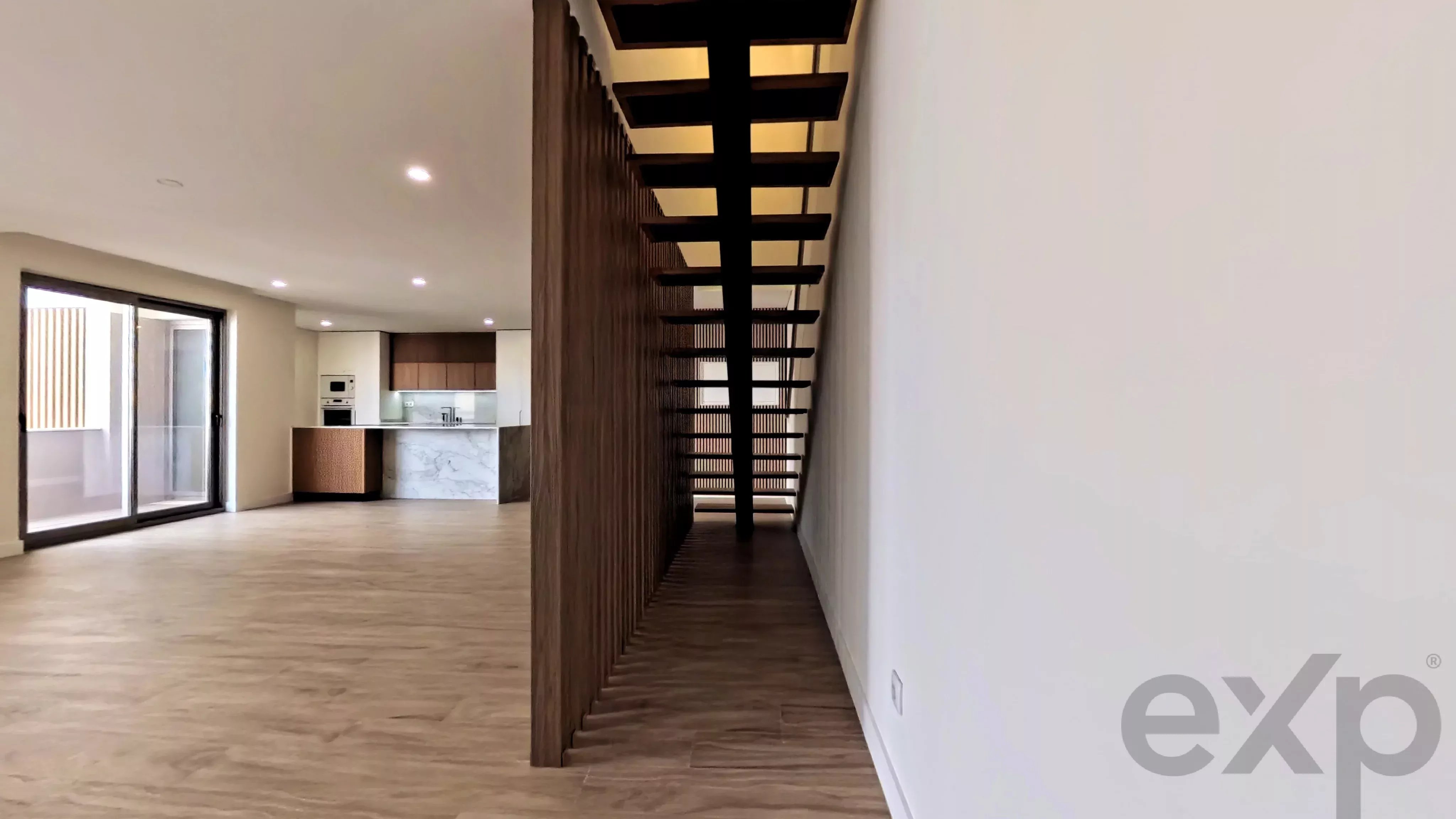 T2 Apartments to Duplex T4 in Almancil, Final Units 86937182 image 4