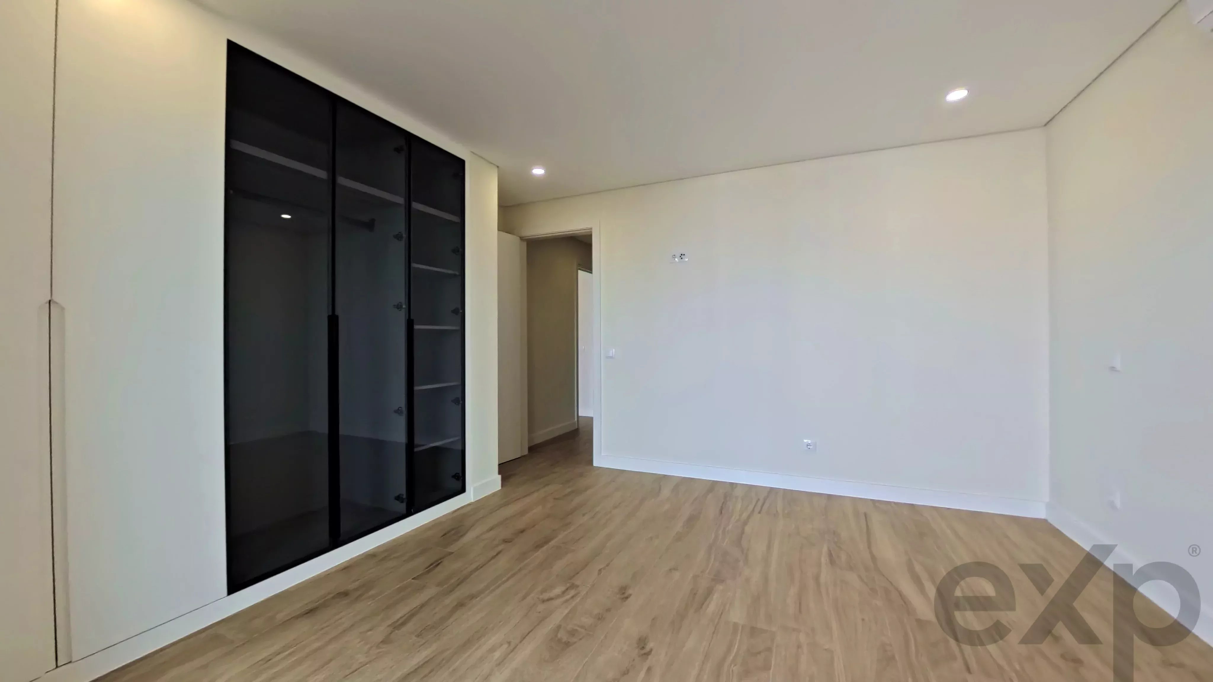 T2 Apartments to Duplex T4 in Almancil, Final Units 86937182 image 12