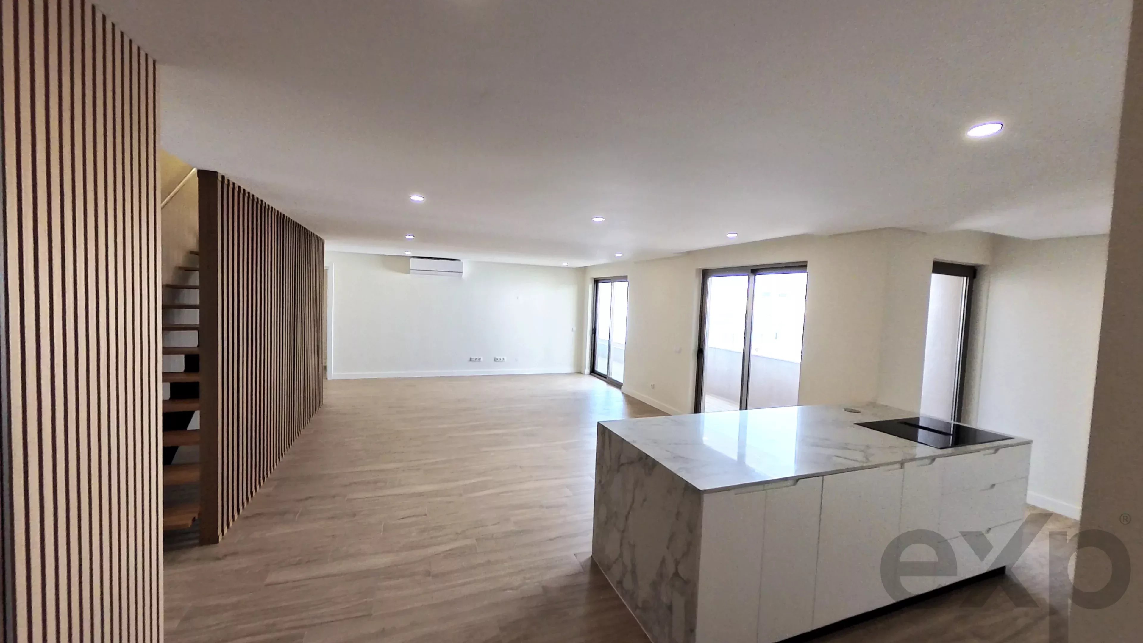 T2 Apartments to Duplex T4 in Almancil, Final Units 86937182 image 3