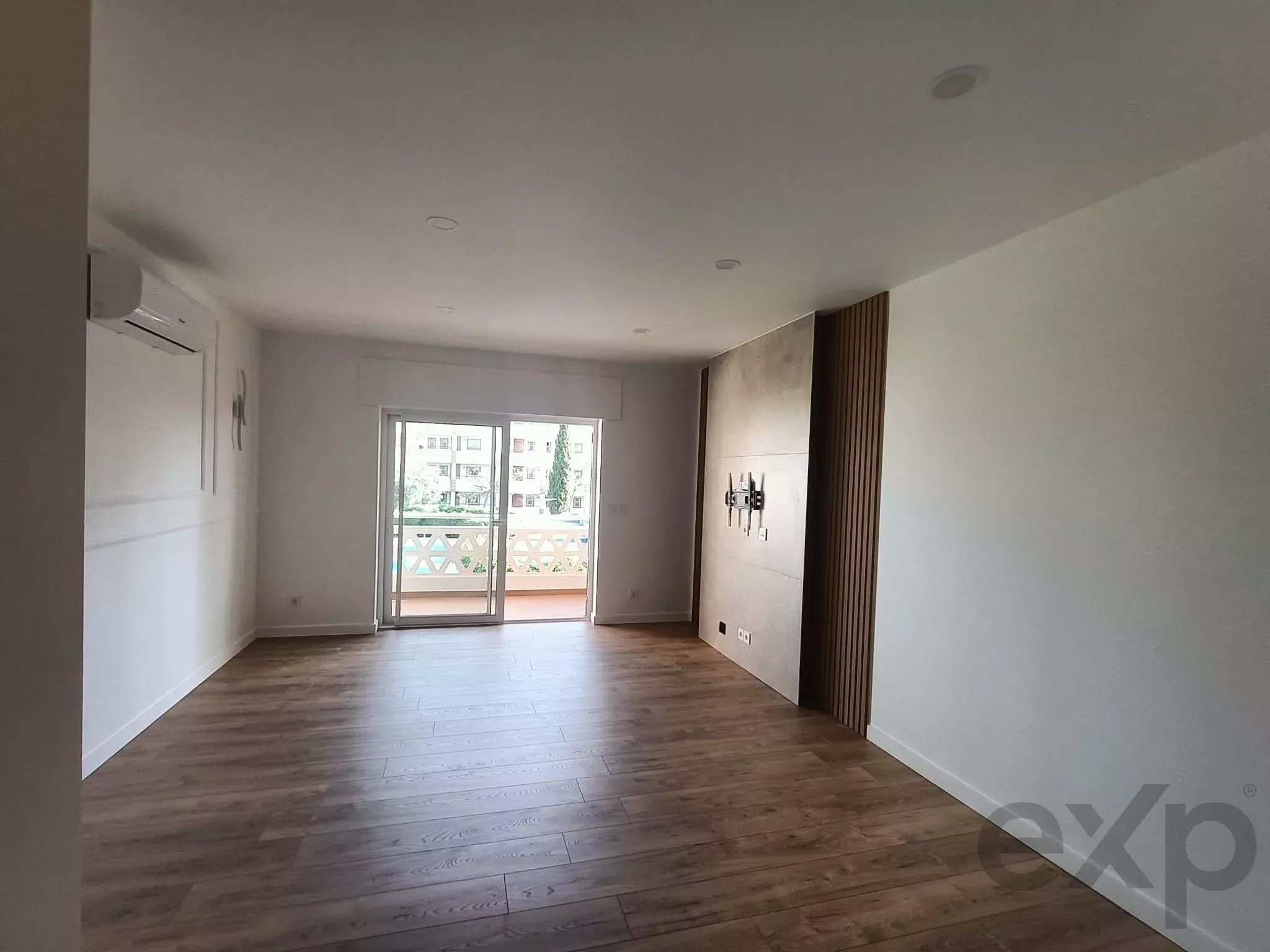 T1 Apartment in a condominium featuring swimming pools, Vilamoura, Algarve, Portugal 86940784 image 4