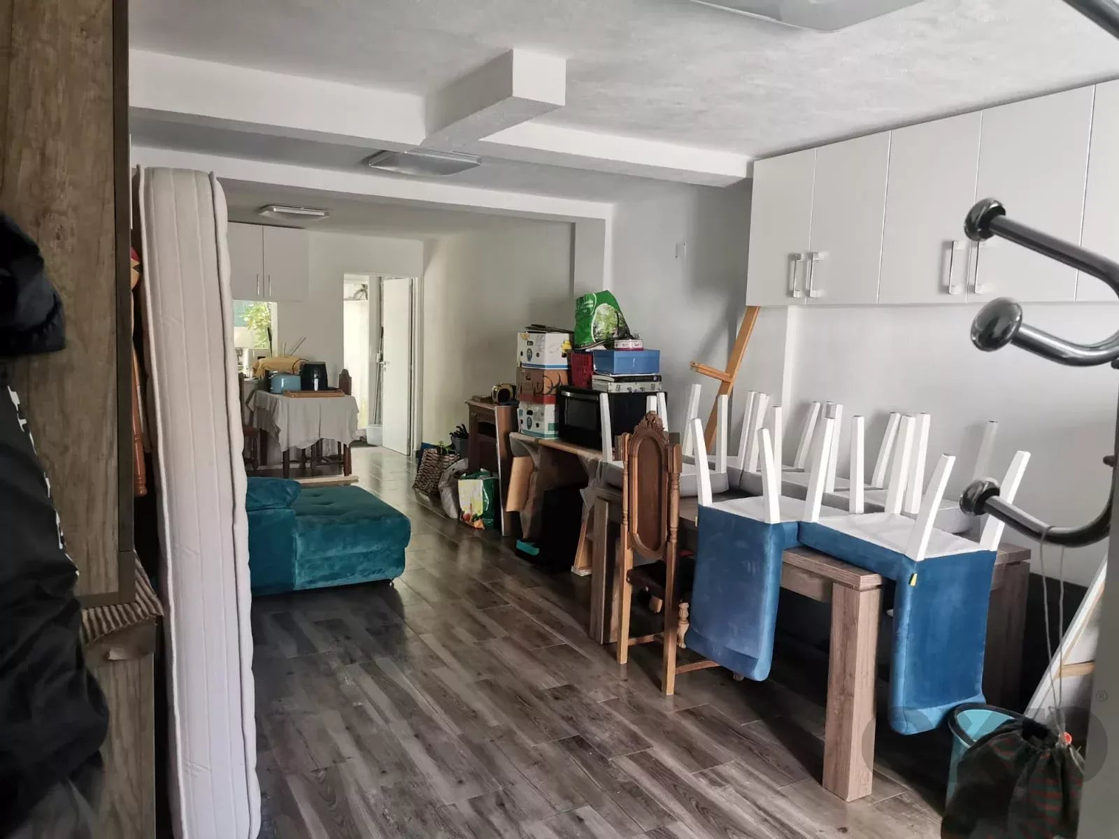 Bifamilial House T3 + T0 – Discover Your Refuge in Vale de Milhaços: Two Houses in One! 86950153 image 8