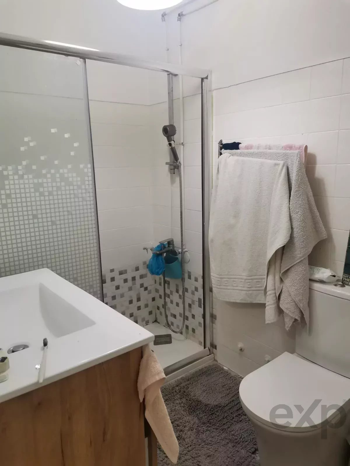 Bifamilial House T3 + T0 – Discover Your Refuge in Vale de Milhaços: Two Houses in One! 86950153 image 25