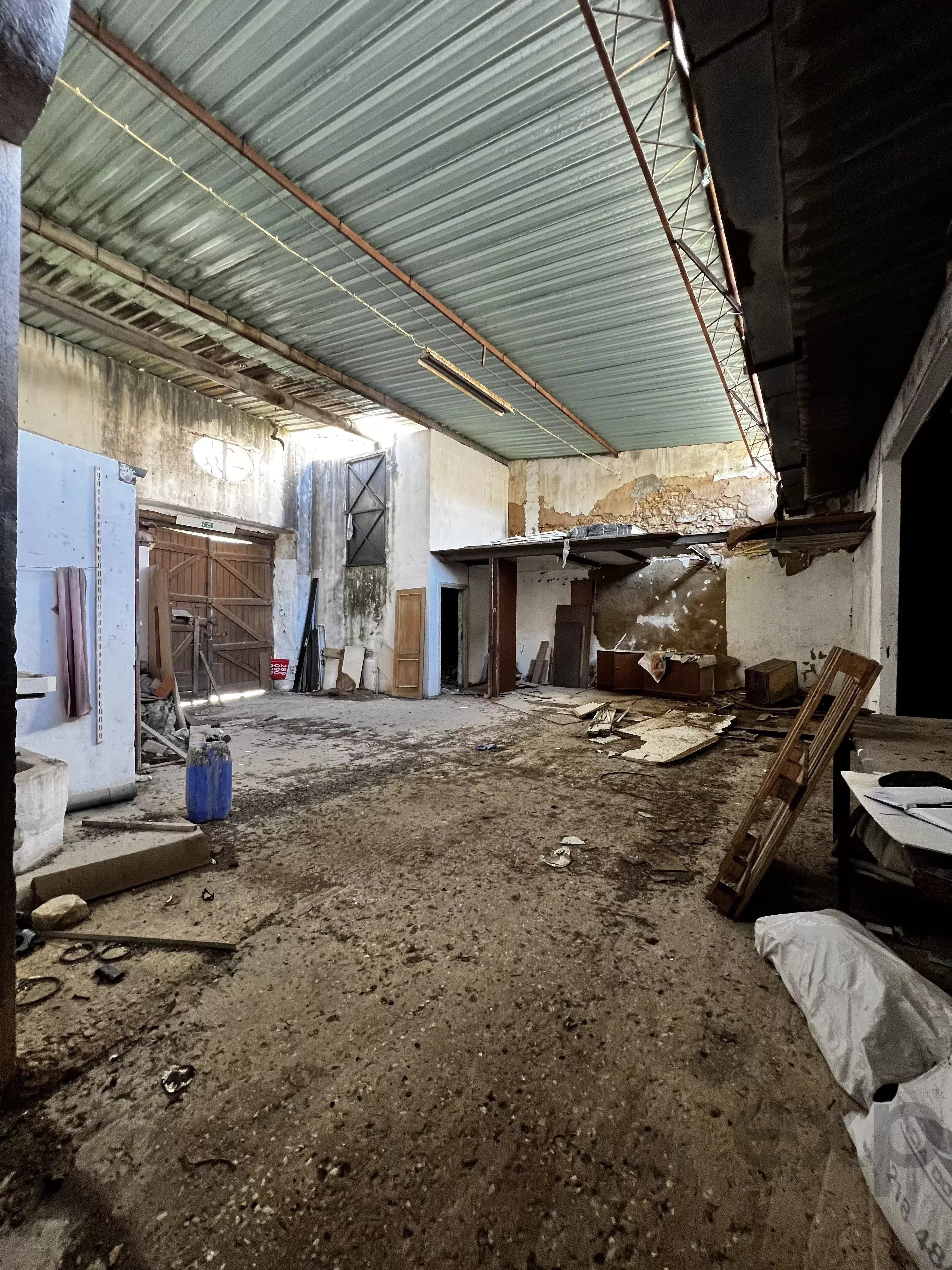 Algarve‑inspired building: 357 m² in the centre of Olhão with potential for five floors 86965386 image 7