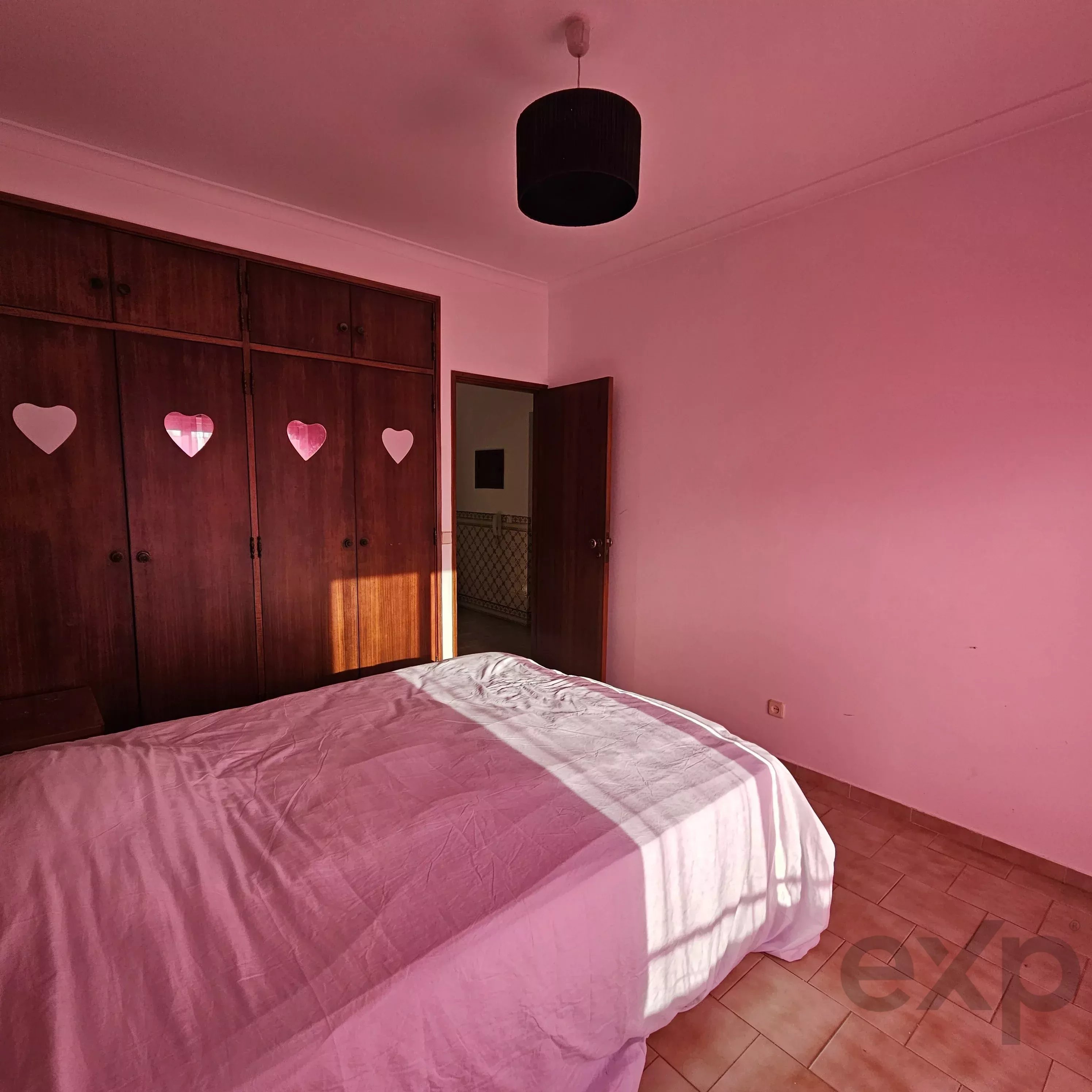 Two‑bedroom apartment in city centre 86970108 image 10