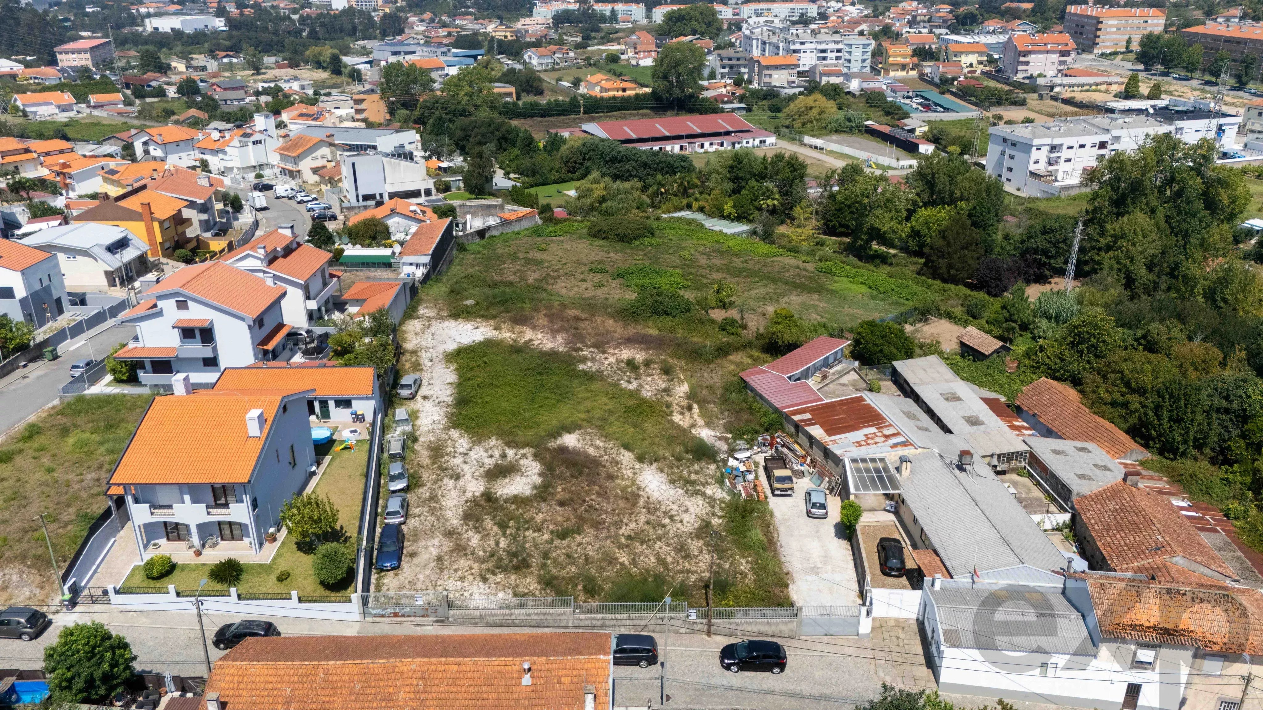 Urban Land for Construction in Canelas 3
