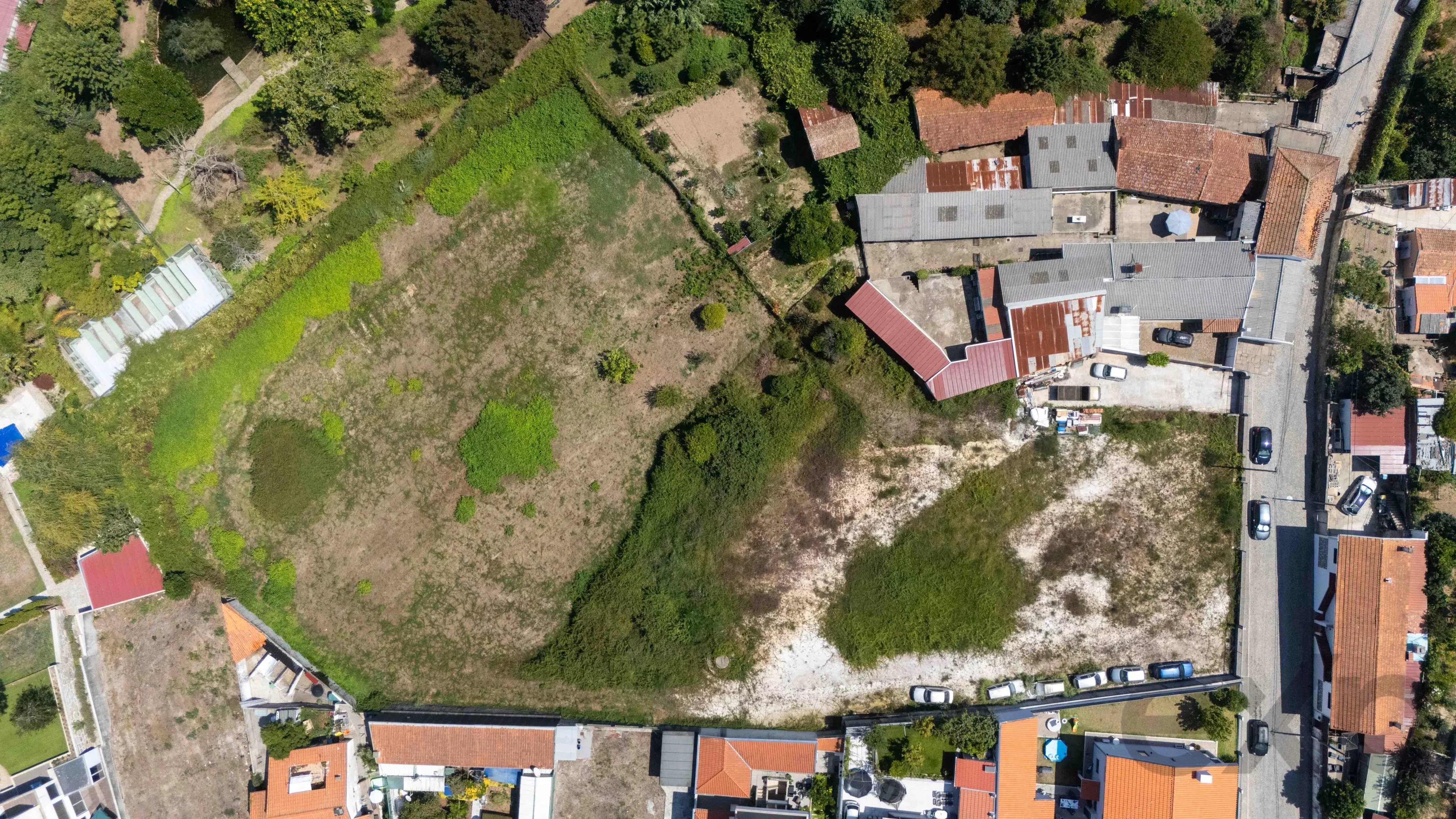 Terreno à venda em Canelas, 6103 m²