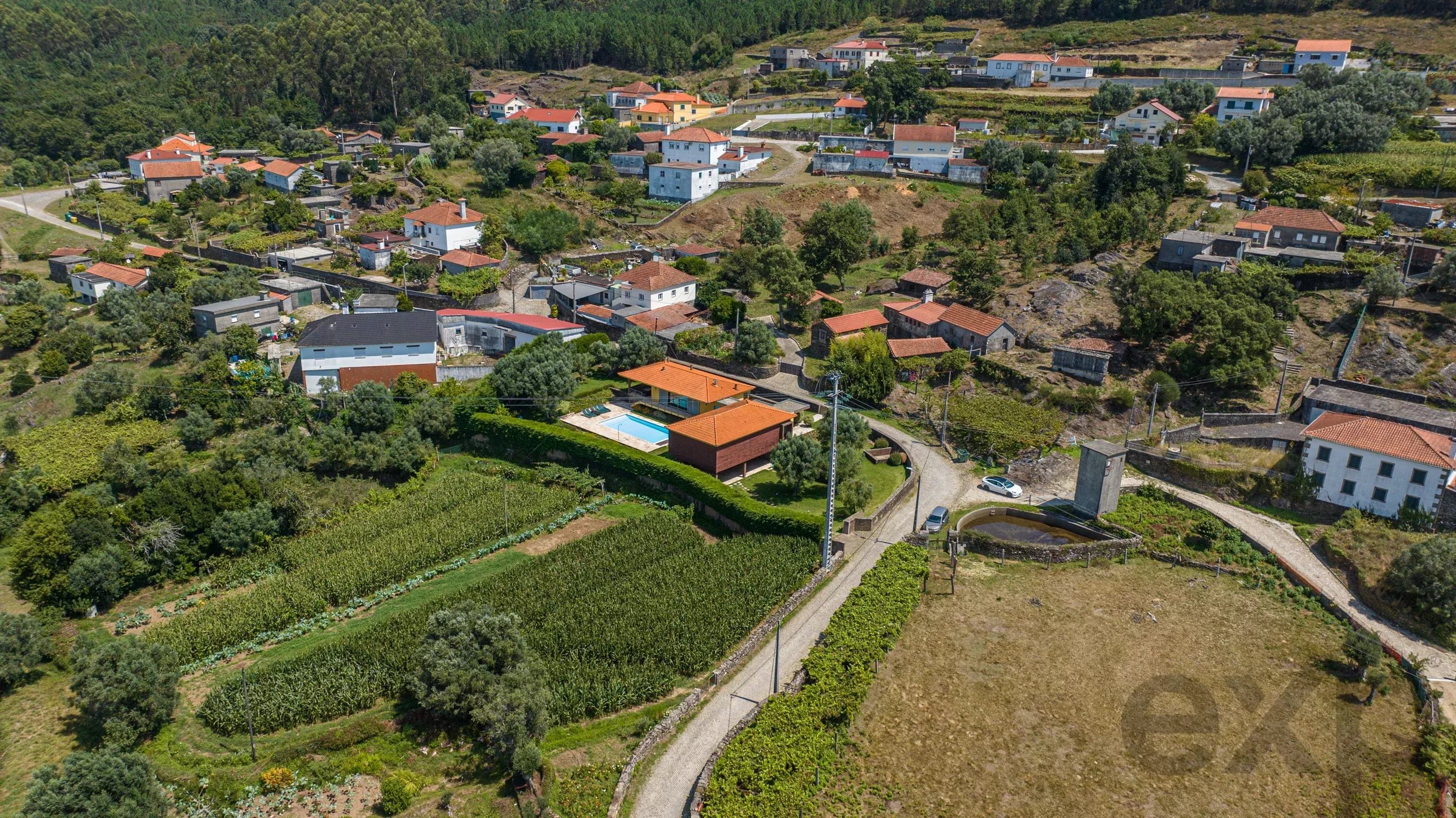 Moradia para alugar em Dem, 300 m²